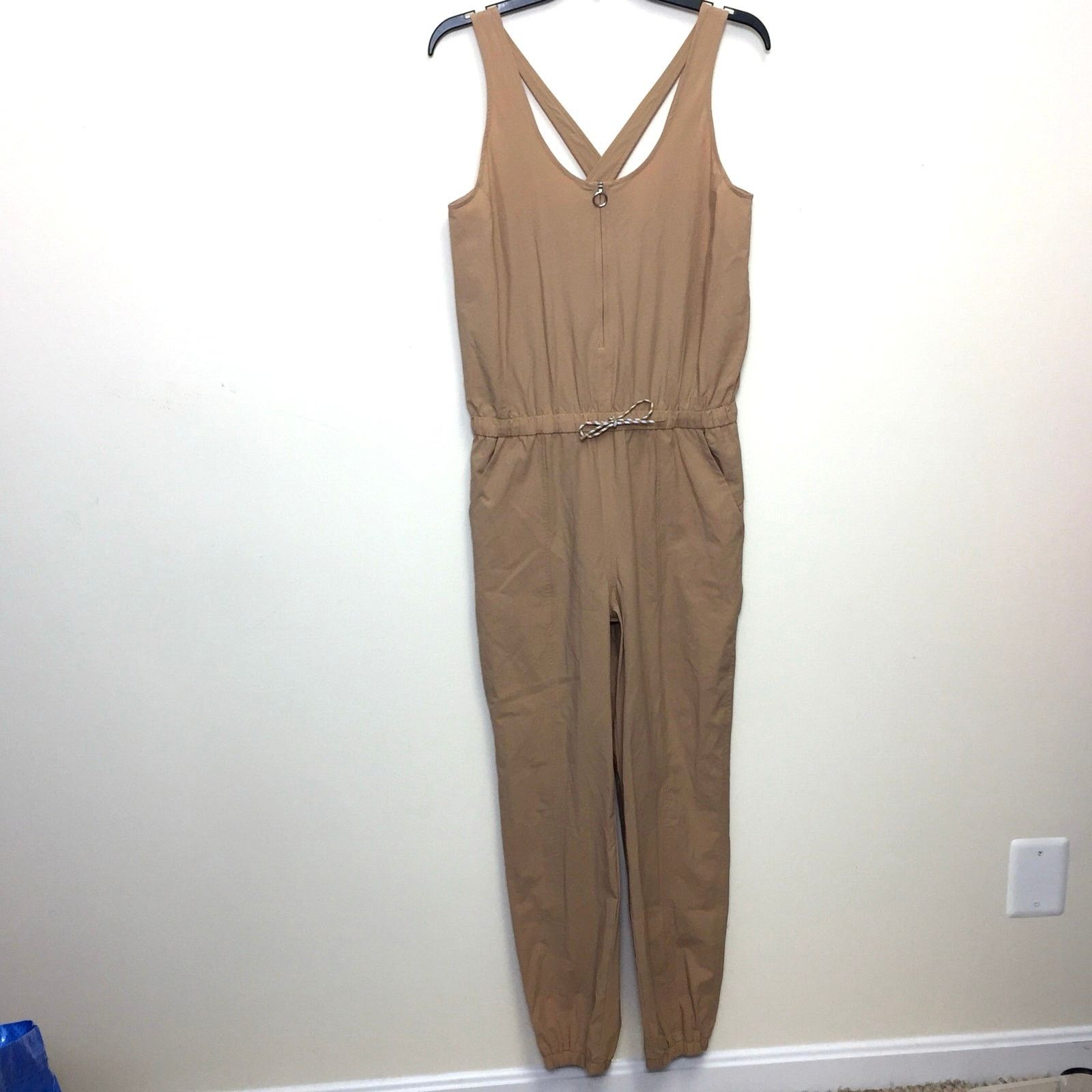 Lululemon NWOT Lululemon Shift in Time Jumpsuit Sz 6 Beech Wood $148 Size 28" / US 6 / IT 42 - 1 Thumbnail