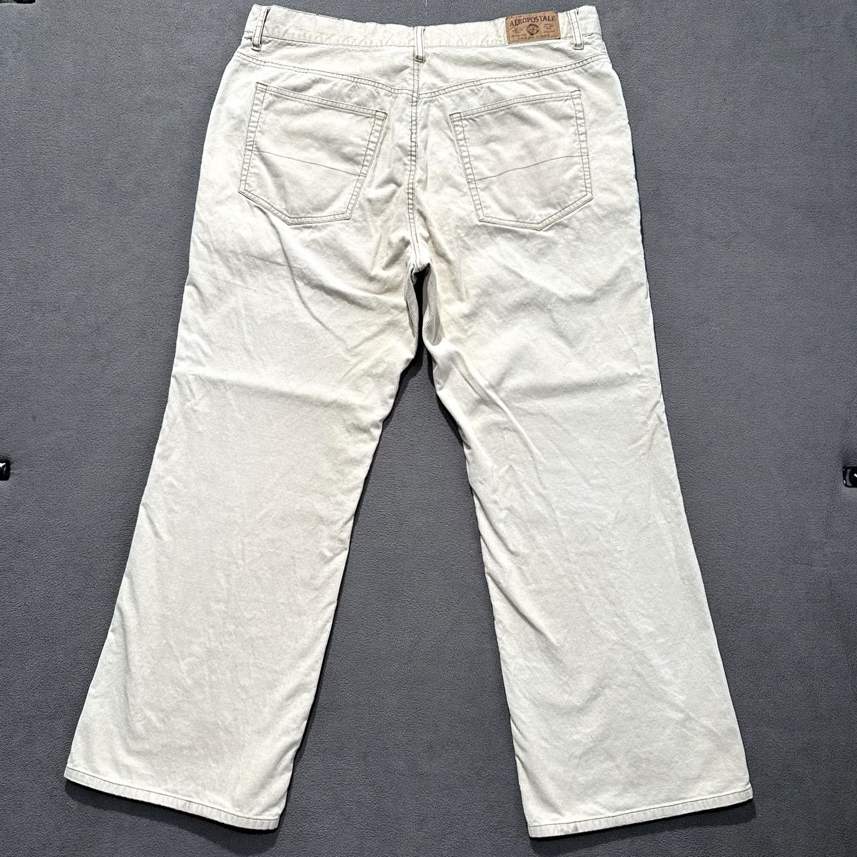 Vintage VINTAGE Aeropostale Pants Mens 38x30 Cream Corduroy Boot Wide Leg Y2K 90s Beige Size US 38 / EU 54 - 2 Thumbnail