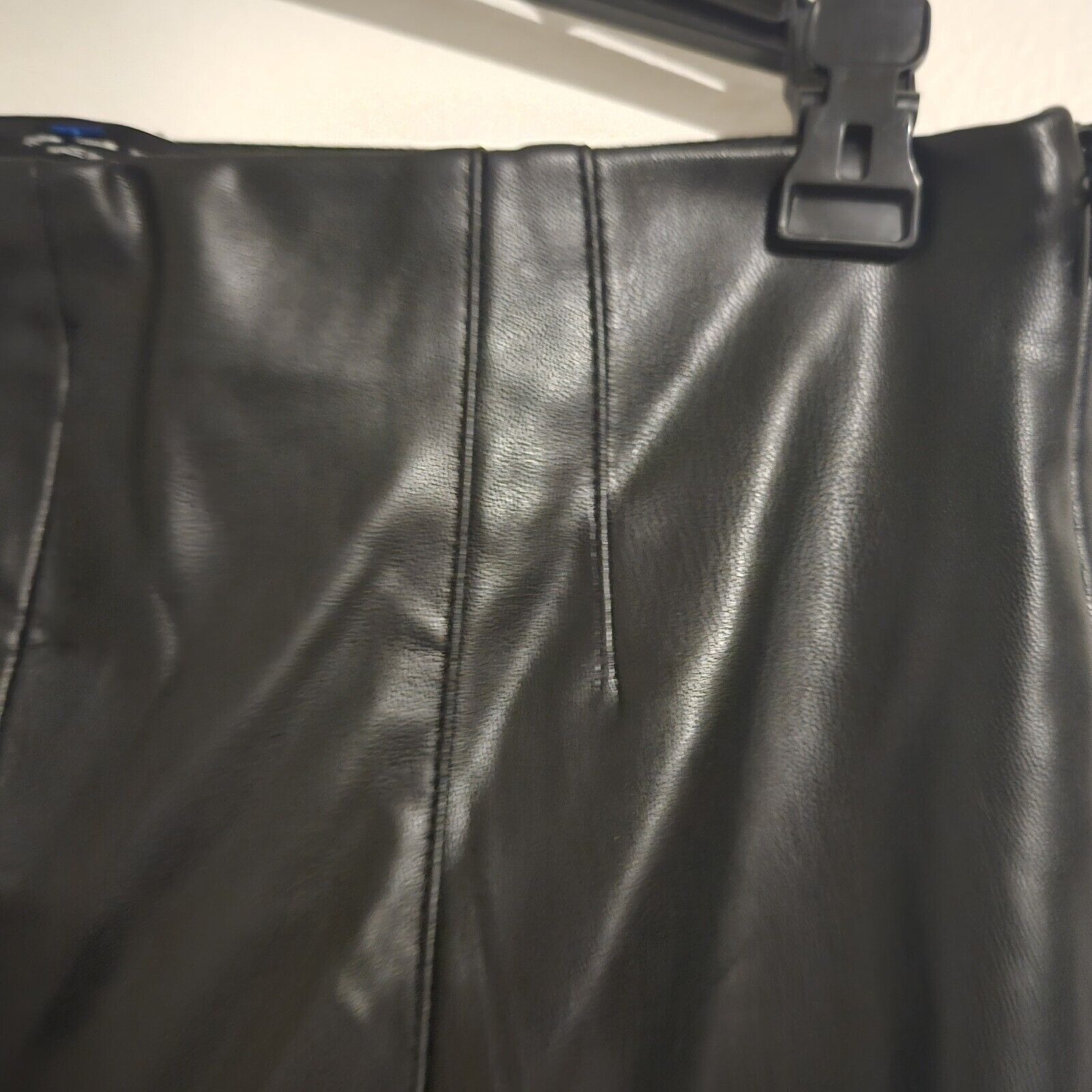 Zara Zara Pleather Leggings Nwt Size Mediun Sexy Date Night zip Size 30" / US 8 / IT 44 - 6 Thumbnail