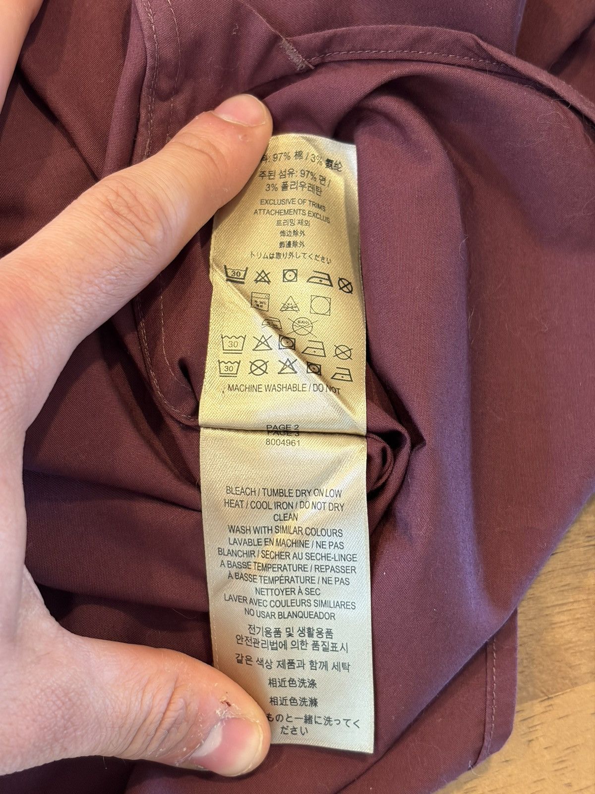 Burberry Burberry Button Down in Maroon/Burgundy Size M Size US M / EU 48-50 / 2 - 6 Thumbnail