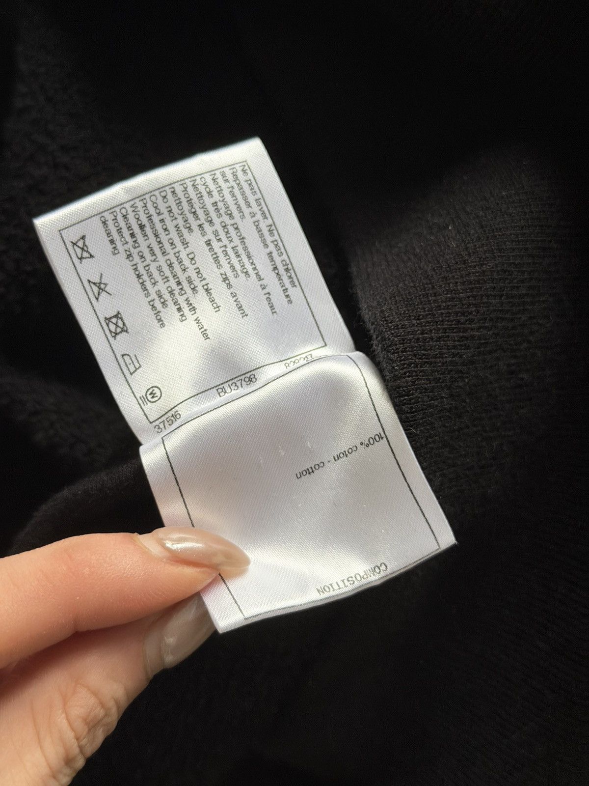 Chanel Chanel hoodie robot sleeved Size US S / EU 44-46 / 1 - 8 Thumbnail