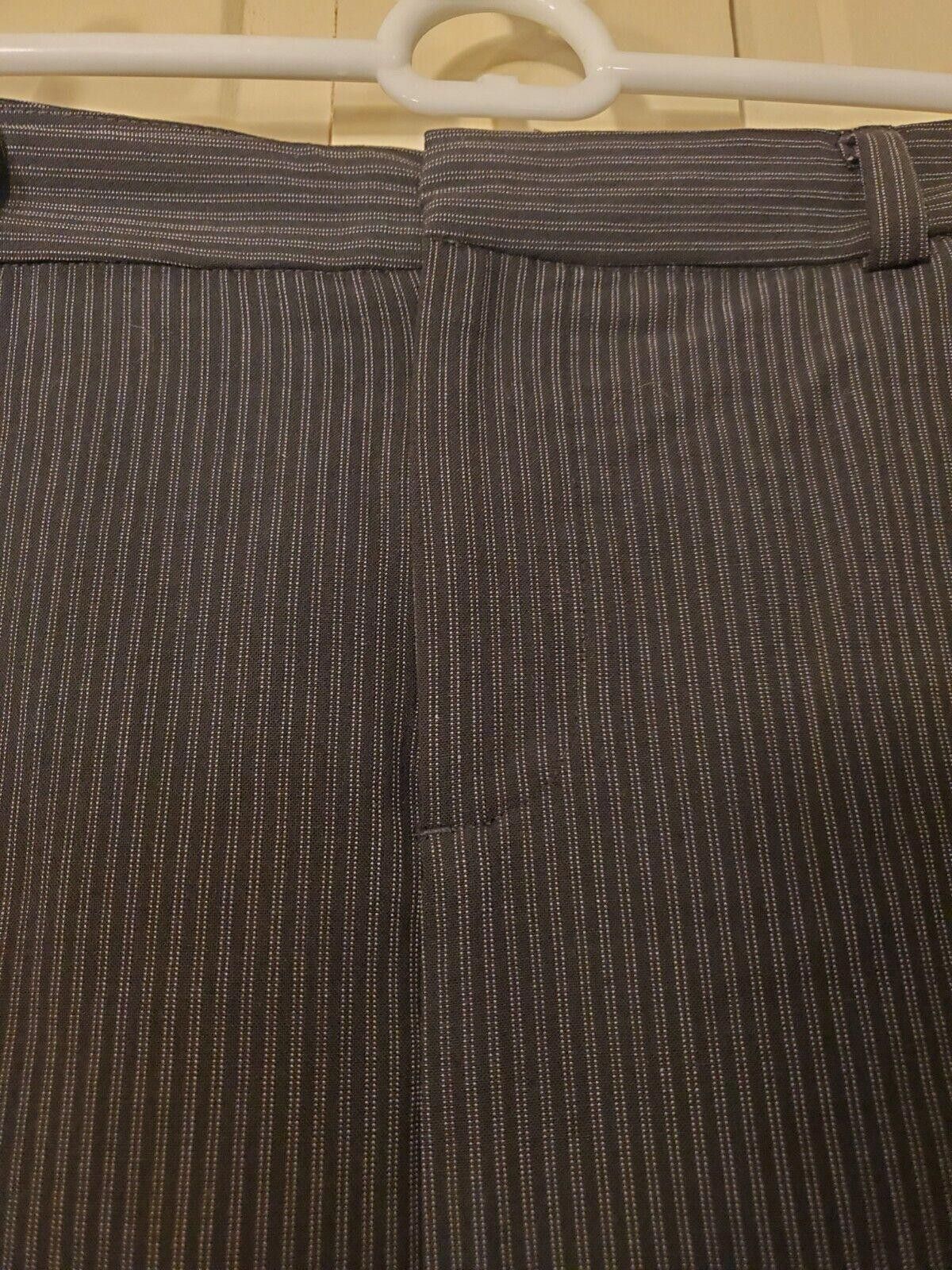 Gap Gap Womens Skirt 10 Black Pinstripe Straight Knee Length Size 32" / US 10 / IT 46 - 2 Thumbnail