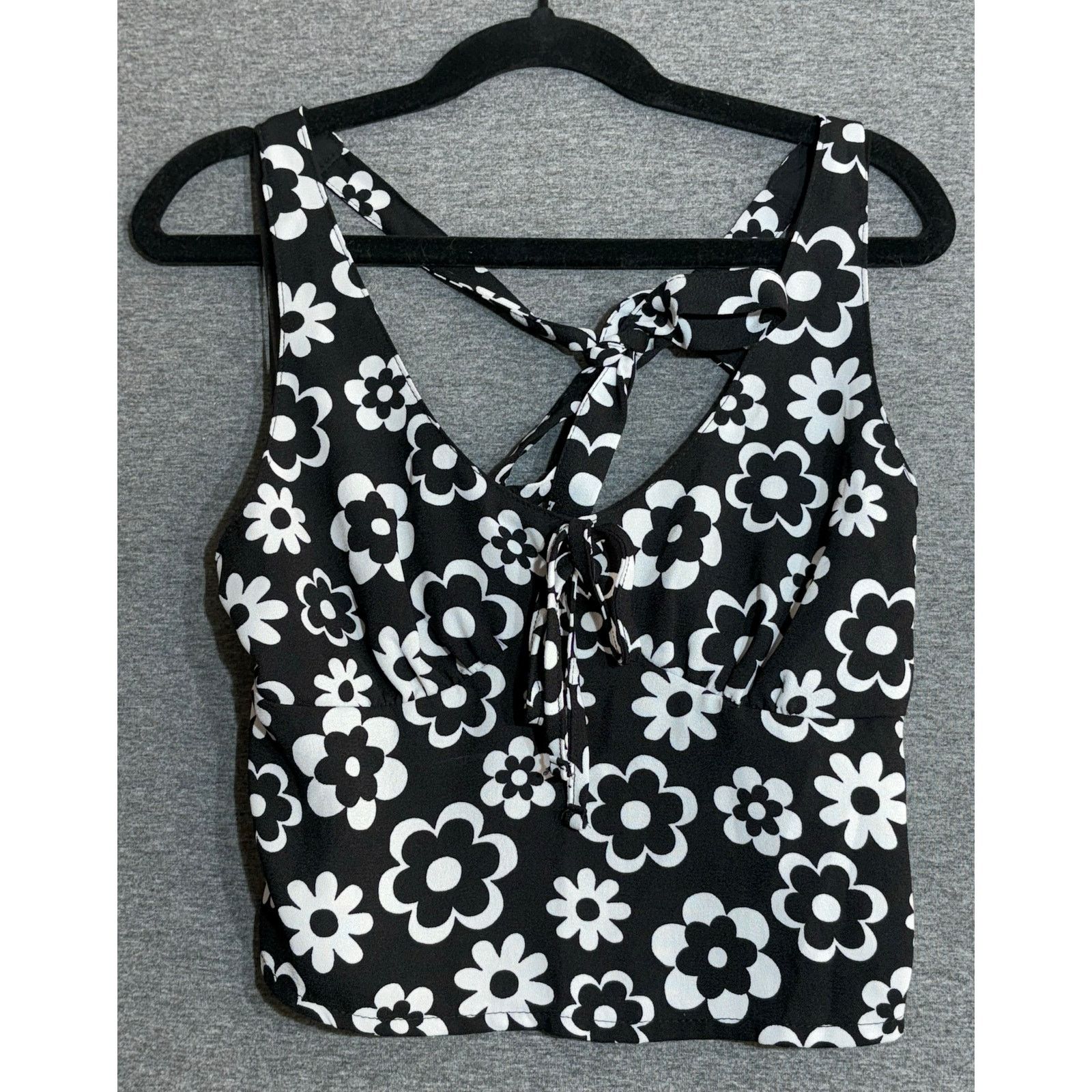 Hollister Hollister | Elastic Smocked Halter Floral Crop Top | XS Size XS / US 0-2 / IT 36-38 - 1 Thumbnail