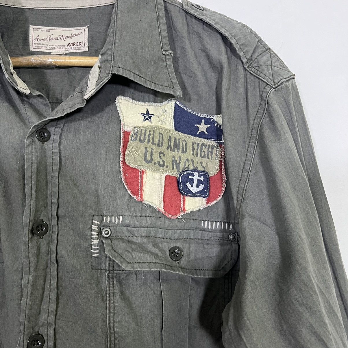 Avirex VINTAGE AVIREX US NAVY PATCHES BUTTON UP SHIRT Size US XL / EU 56 / 4 - 3 Thumbnail