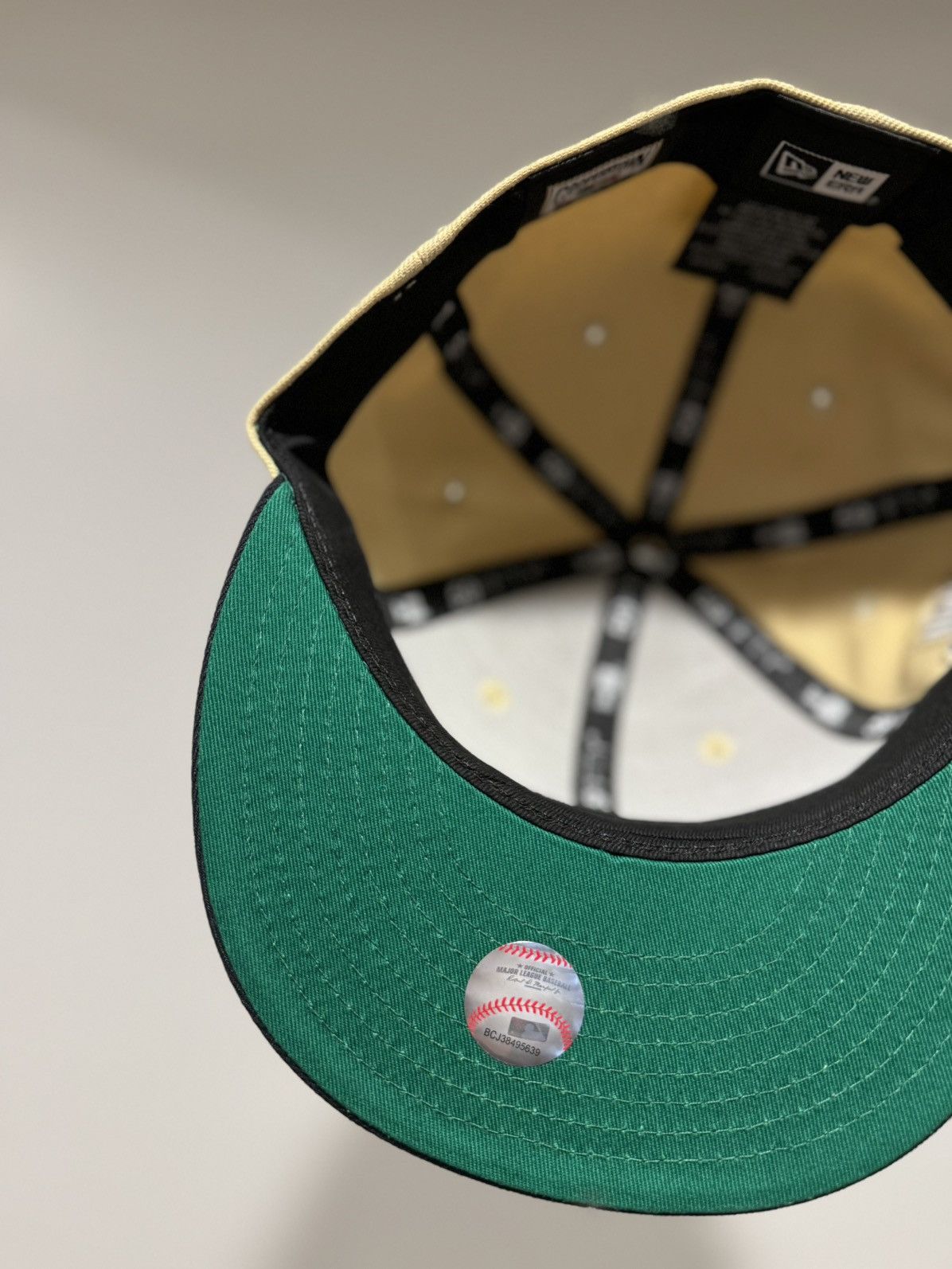 Hat Club × MLB × New Era Hatclub Exclusive Cleveland Indians Script logo 7 3/8 Size ONE SIZE - 4 Thumbnail