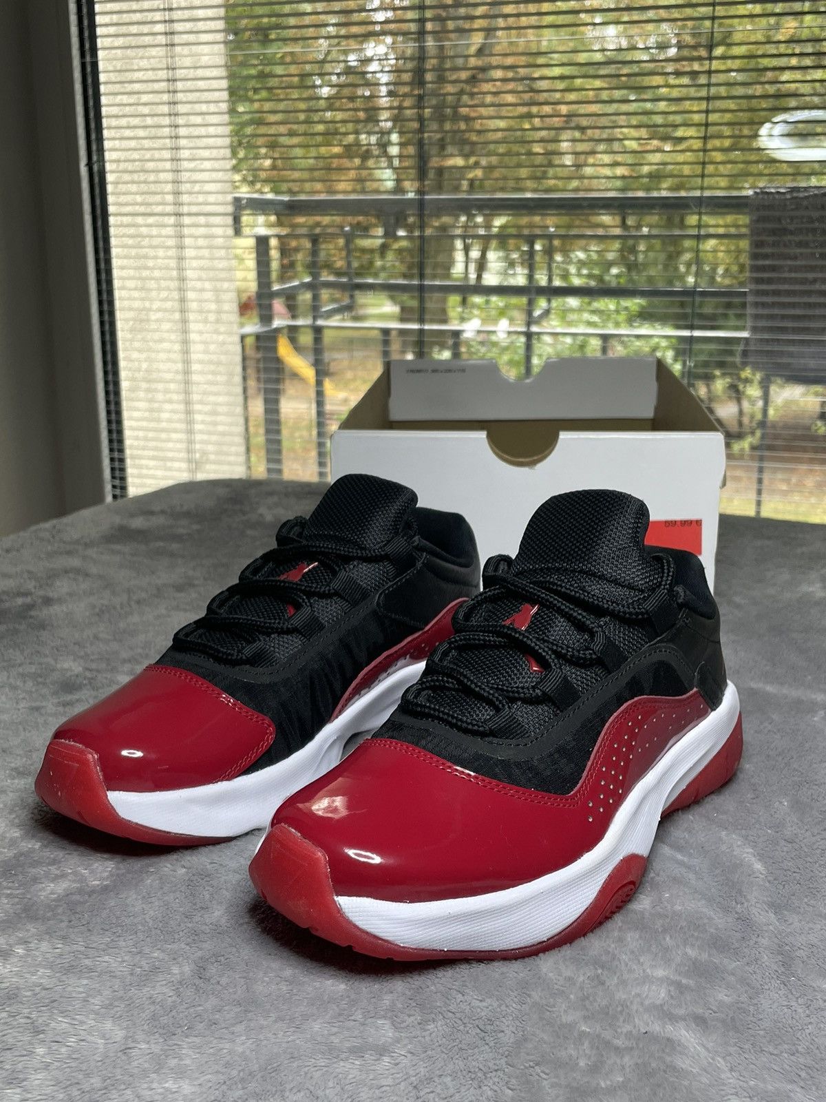 Jordan Brand × Nike Sneakers Air Jordan 11 CMFT Low Size US 5.5 / IT 35.5 - 1 Thumbnail