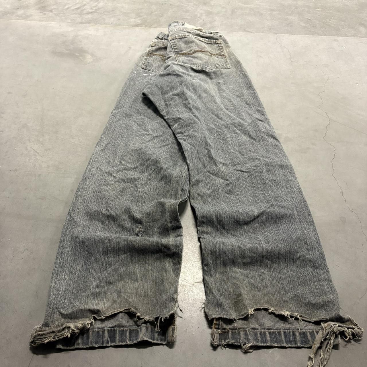 Indigo Crazy Vintage Y2K/2000s Super Baggy Wideleg Dark Blue Wash Grey Distressed Skater Style Streetwear Indigo Denim Jeans! Size US 34 / EU 50 - 6 Thumbnail