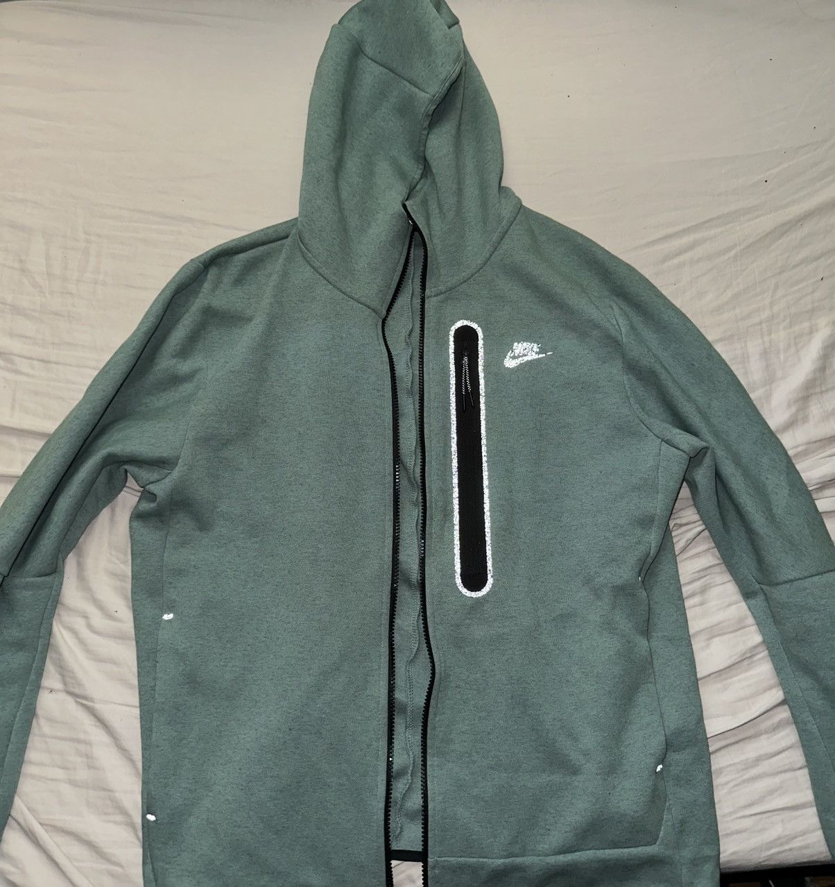 Nike Nike Tech Fleece jacket Lime Ice green Size Large Size US L / EU 52-54 / 3 - 1 Thumbnail