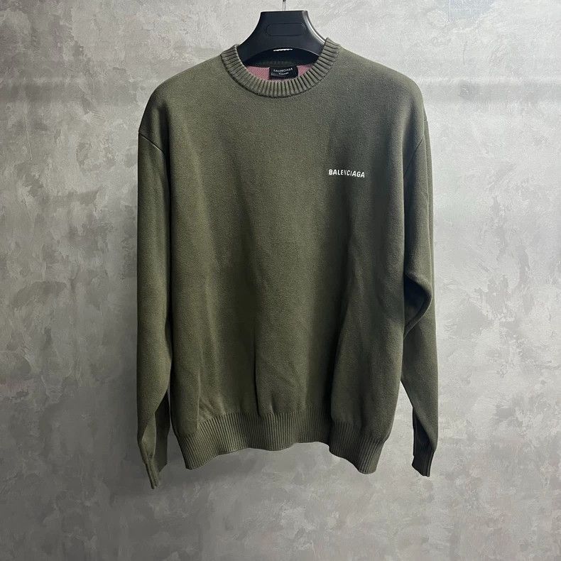 Balenciaga Balenciaga latest brown logo printed pullover round neck lo Size US XS / EU 42 / 0 - 1 Thumbnail