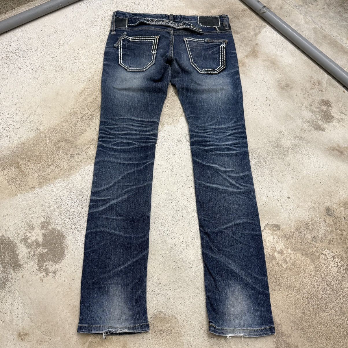 Japanese Brand Lolita Slim Fit Whisker Distressed Stretch Denim Pants Size 27" / US 4 / IT 40 - 2 Thumbnail