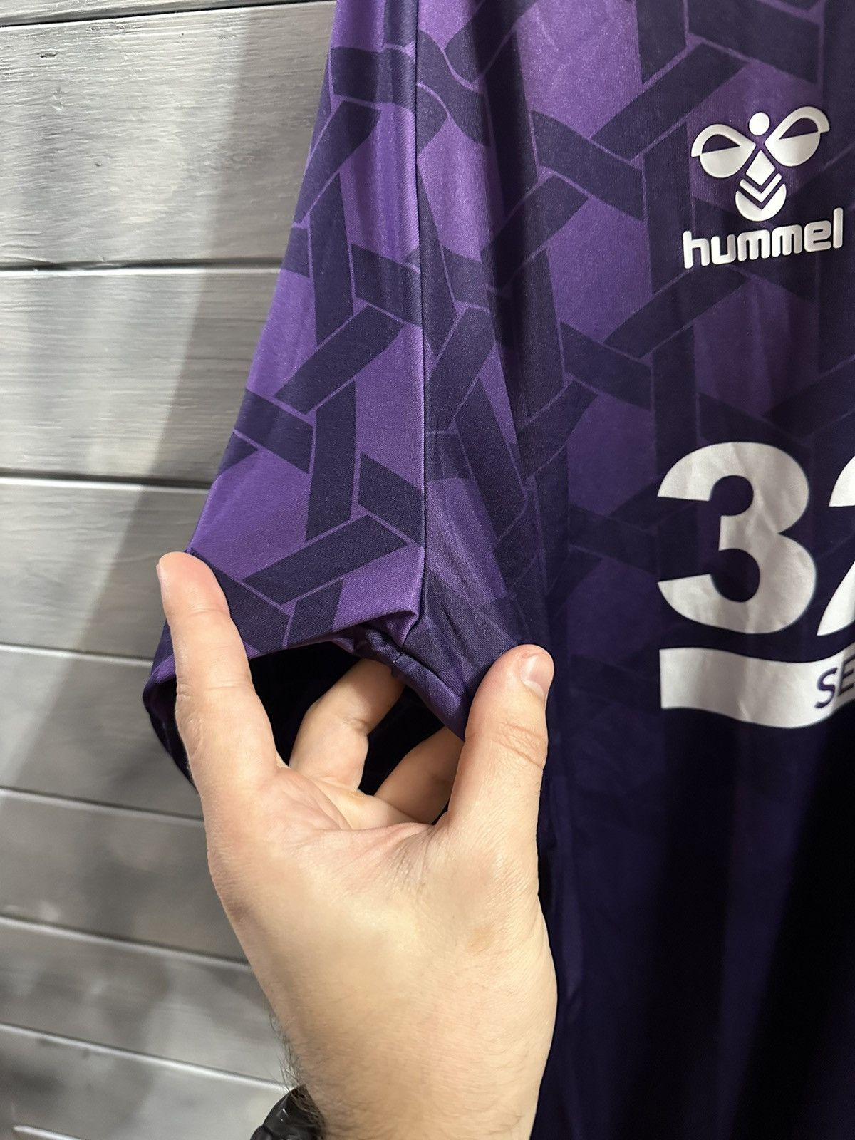 Hummel Very Rare Soccer Long Sleeve Middlesbrough 1876 Football. Size US L / EU 52-54 / 3 - 8 Thumbnail