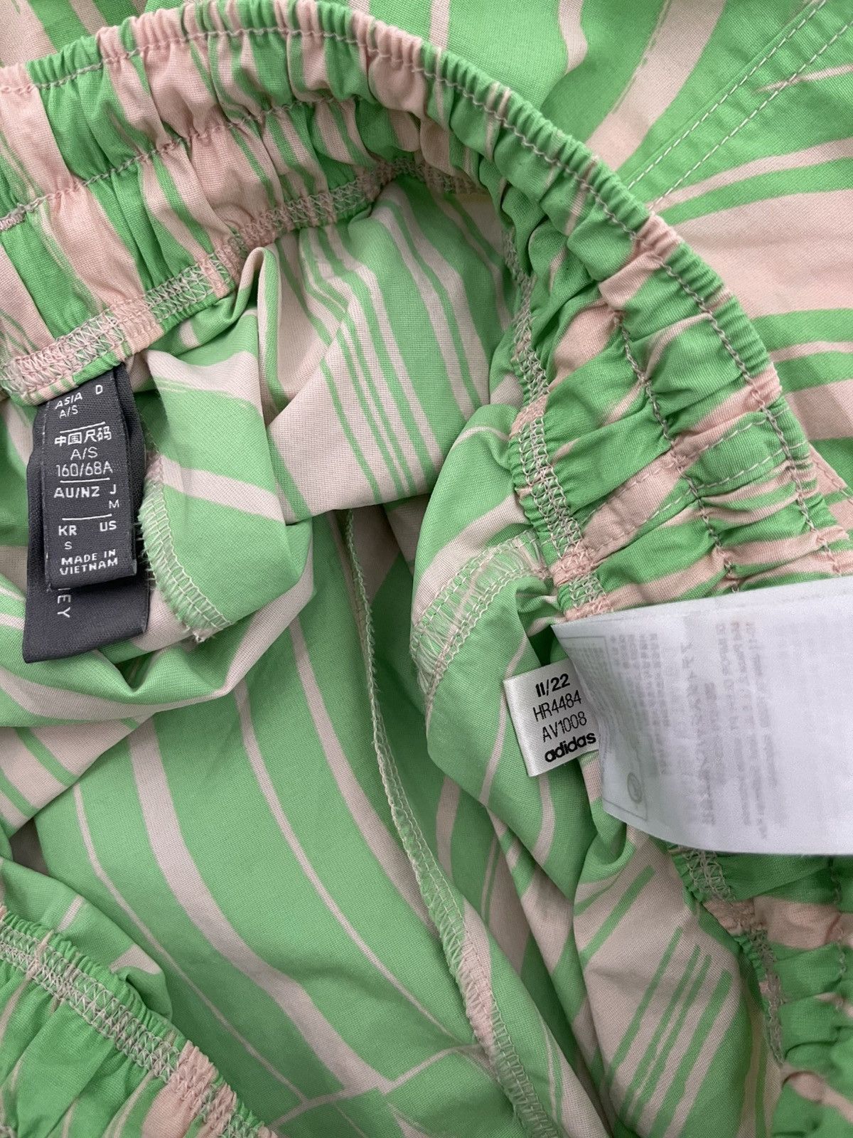 Adidas × Stella McCartney ADIDAS STELLA MCCARTNEY End Plastic Waste Size 27" / US 4 / IT 40 - 14 Thumbnail