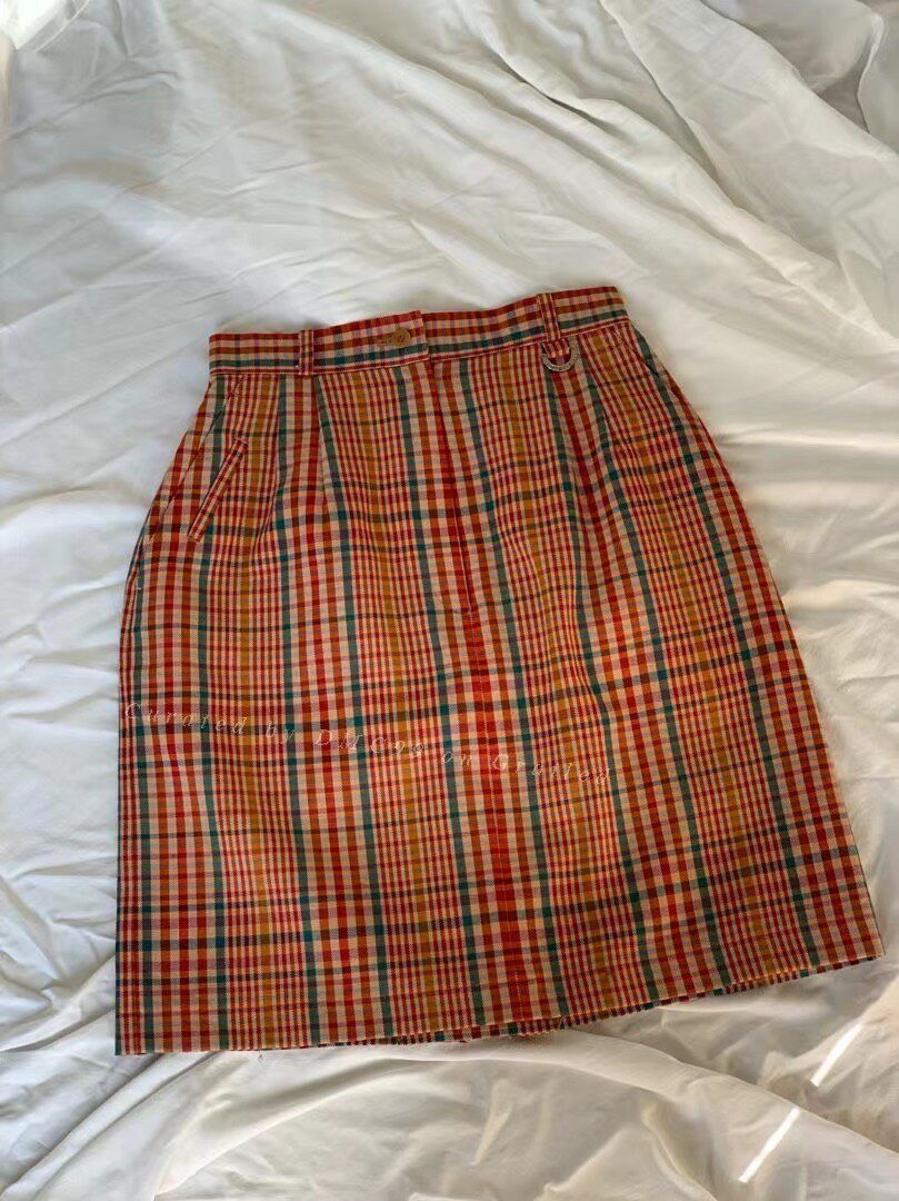 Dior Dior Vintage Wool Plaid Skirt Size 30" / US 8 / IT 44 - 1 Thumbnail