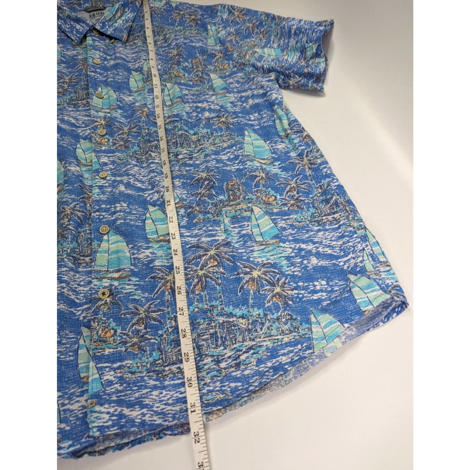 Izod VINTAGE Izod Saltwater Relaxed Dockside Blue Revival Sailboat S/S Shirt Men's 2XL Shirt Size US XXL / EU 58 / 5 - 3 Thumbnail