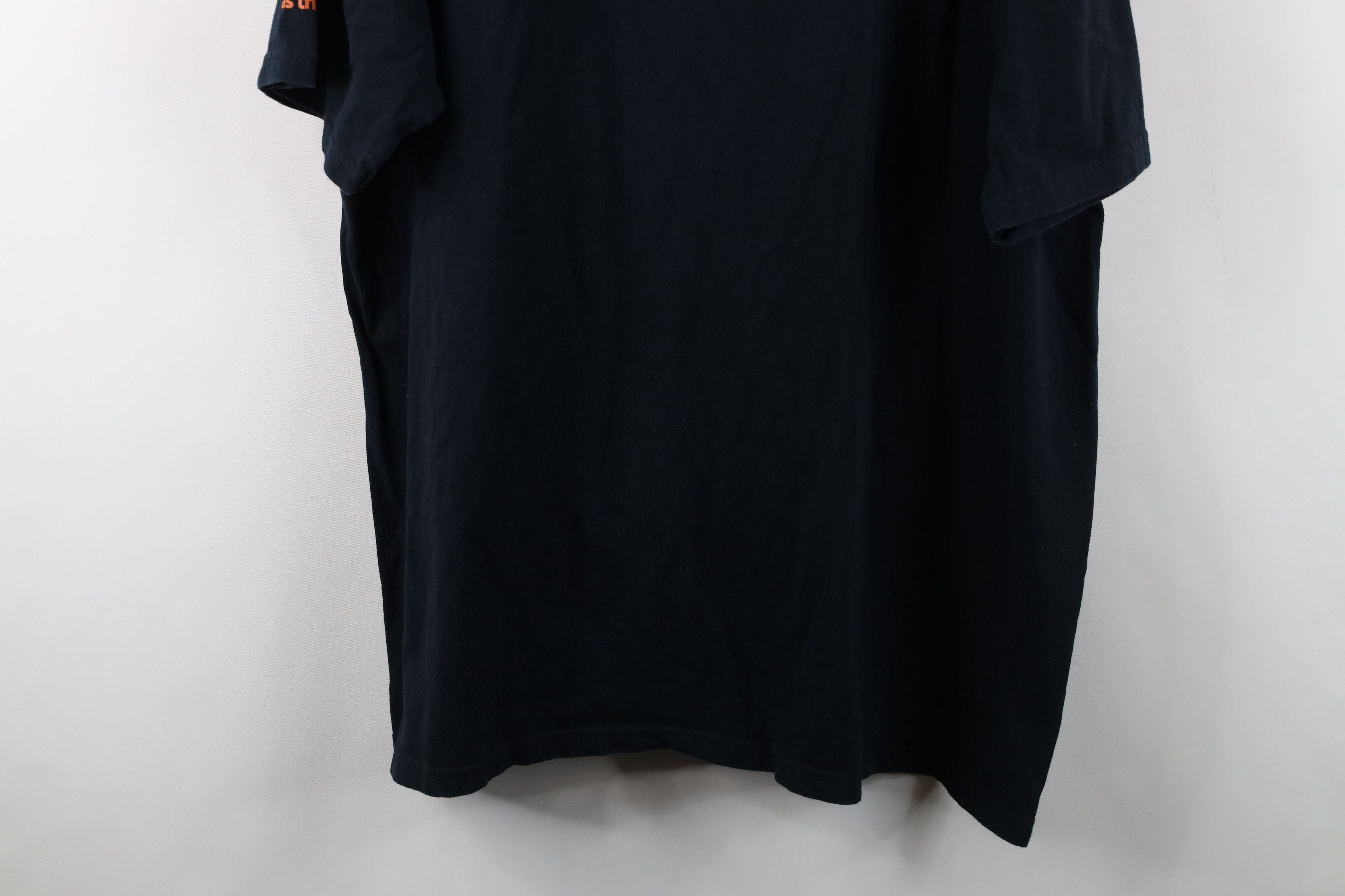 Vintage Vintage Y2K Briggs & Riley Travelware Spell T-Shirt Black Size US XL / EU 56 / 4 - 13 Thumbnail