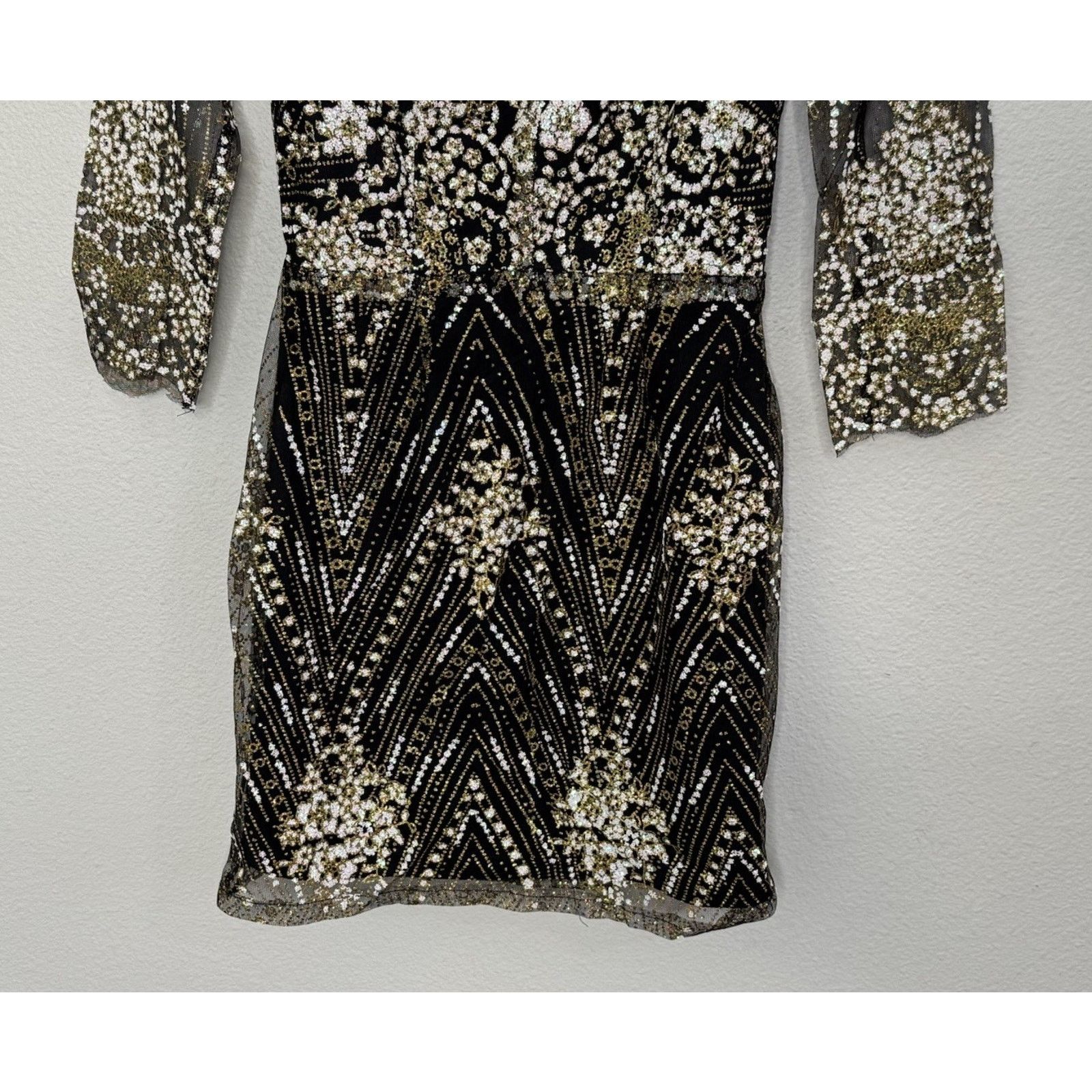 Other LUXXEL Saved By The Dress Embellished Sparkly Glittery Mini Size S / US 4 / IT 40 - 4 Thumbnail