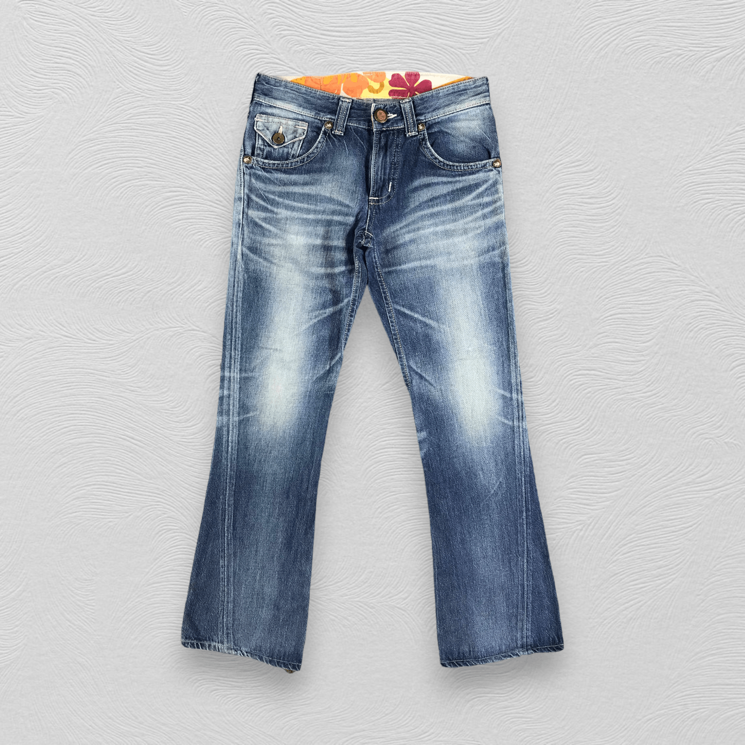 Edwin Edwin Blue Trip Faded Flared Jeans KJ2164 Size US 30 / EU 46 - 1 Thumbnail