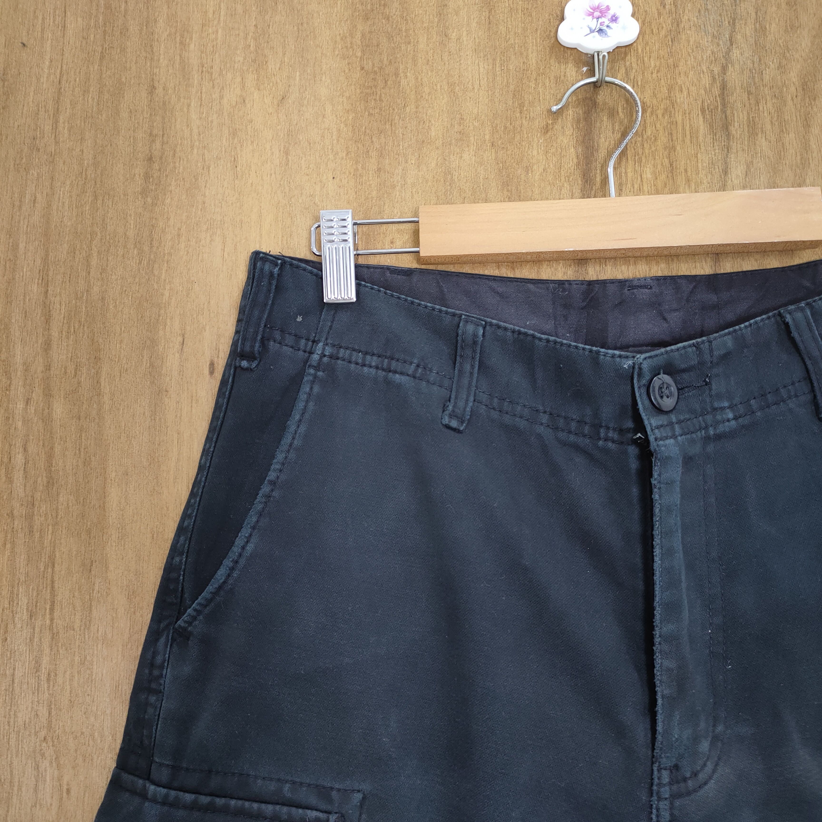Japanese Brand VINTAGE JAPANESE BRAND DARK BLUE RUSTY CARGO PANTS Size US 32 / EU 48 - 6 Thumbnail