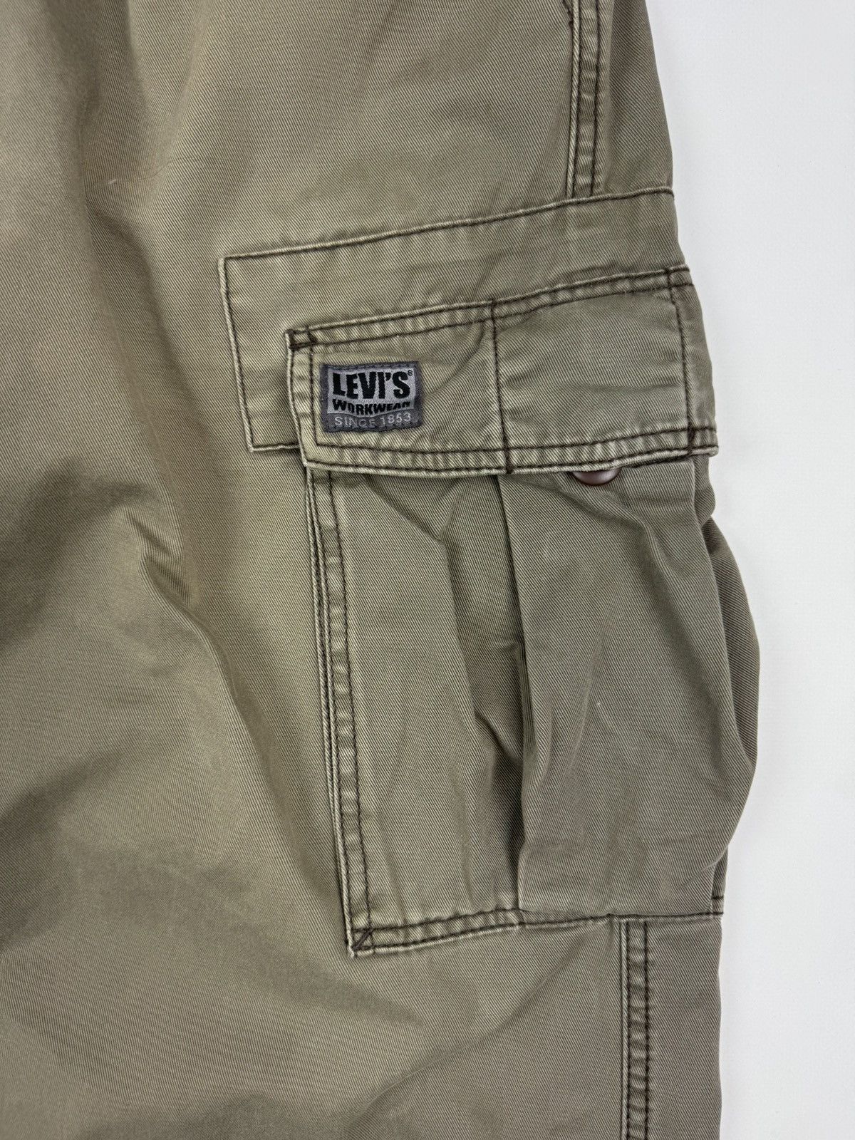 Levi's Y2K Levi’s Distressed Cargo Loose Straight Pants Size US 33 - 6 Thumbnail