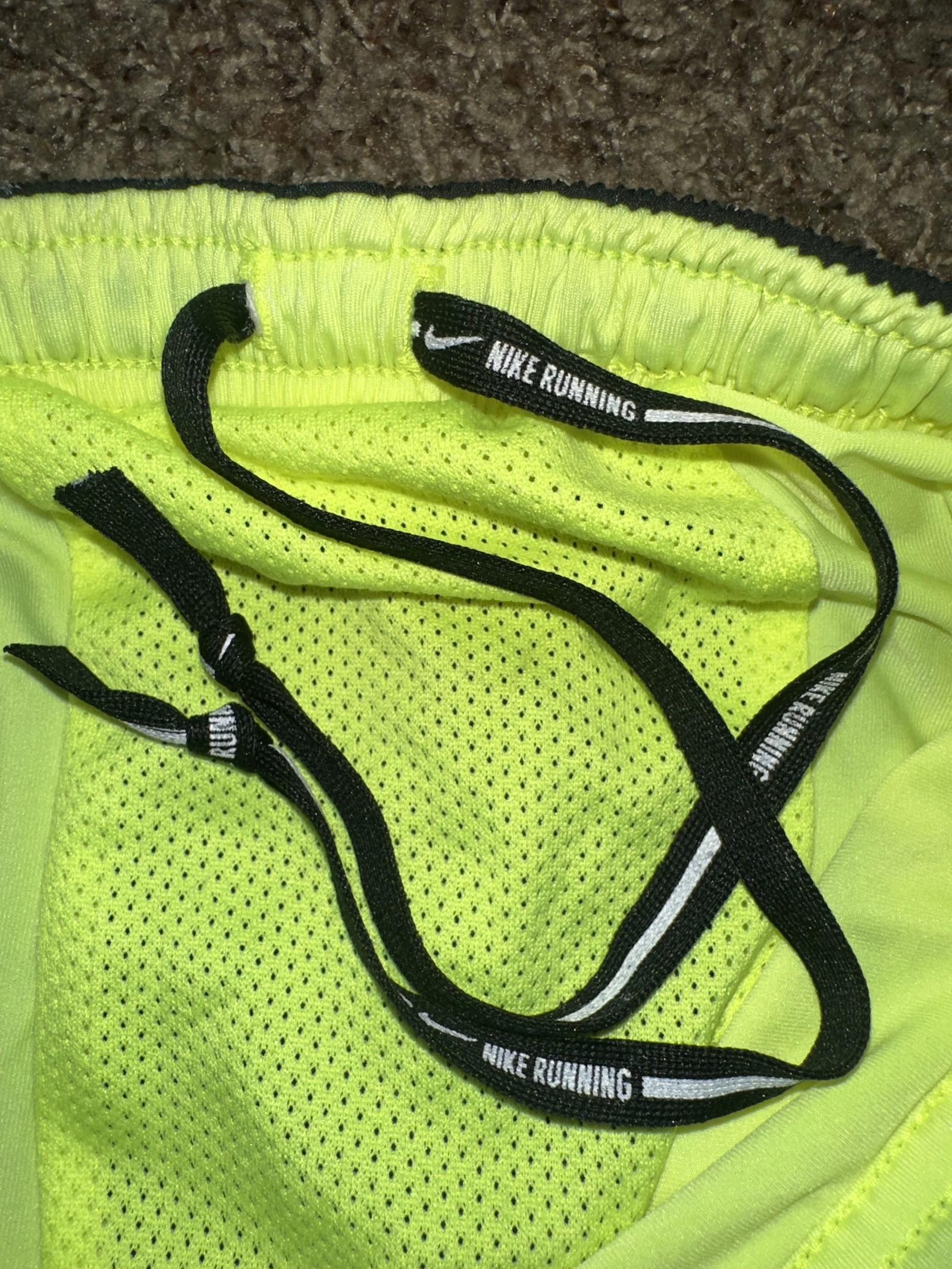 Nike Mens Nike 2-in-1 Compression Shorts Black Volt Neon 2015 Size US 32 / EU 48 - 6 Thumbnail