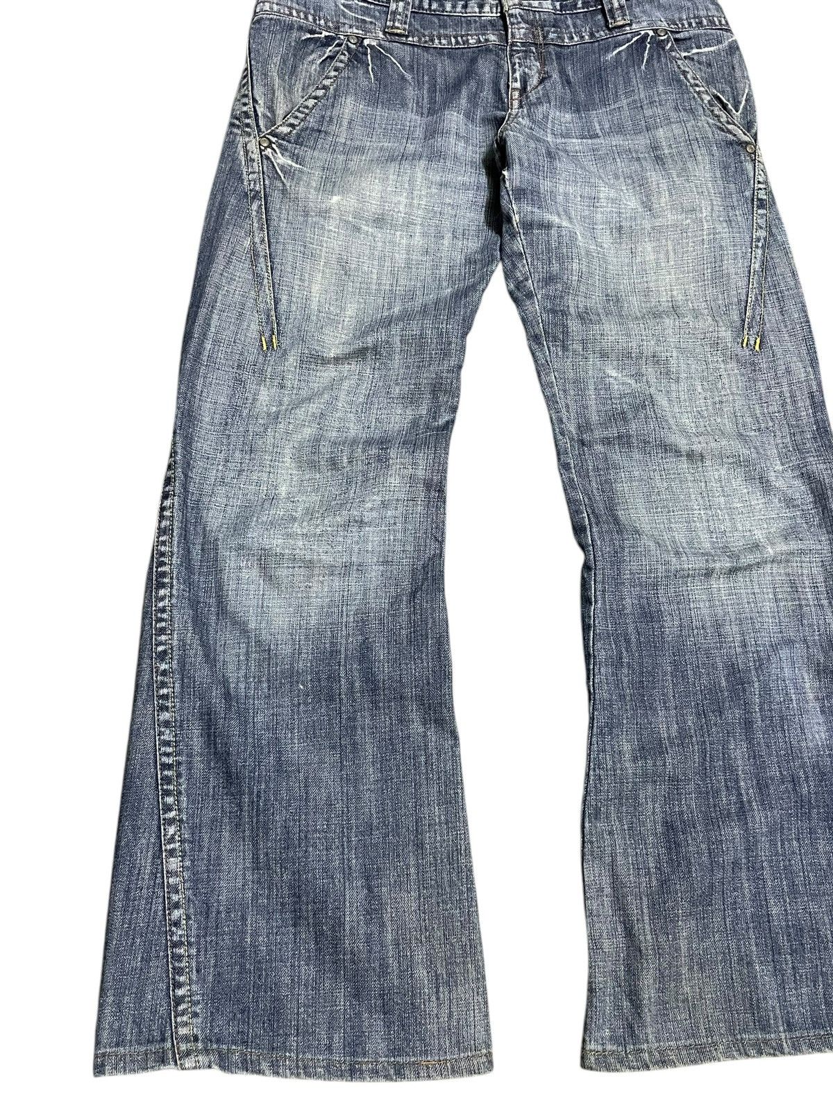 If Six Was Nine Vintage Y2k Genoese Tante Cose Buone Cross Logo Flare Jeans Size US 33 - 4 Thumbnail