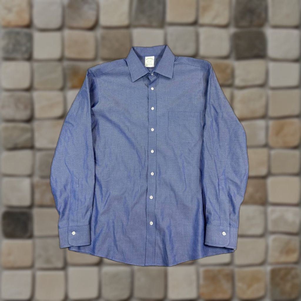 Brooks Brothers Brooks Brothers Dress Shirt Mens 15.5 Blue White Cotton Button Up Long Sleeve Geometric Non-Iron Button-Down Collar 15.5 in Regular Mens Size 42R - 1 Thumbnail