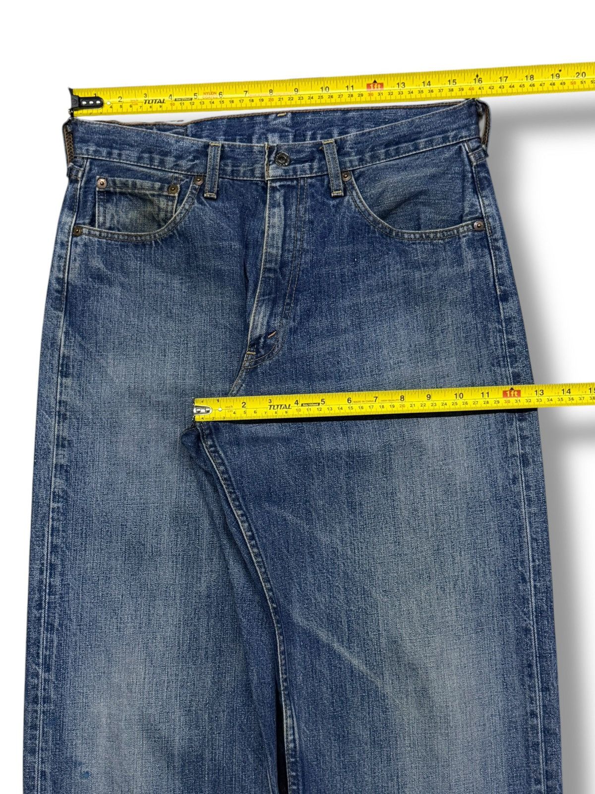Levi's Vintage Levi’s 504 Made in Japan “Wide Straight Denim Jeans Size US 31 - 18 Thumbnail