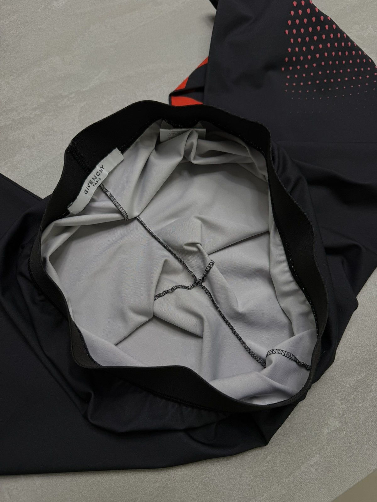 Givenchy Givenchy Black Paris Sport Leggings size 40(s-m) Size 27" / US 4 / IT 40 - 12 Thumbnail