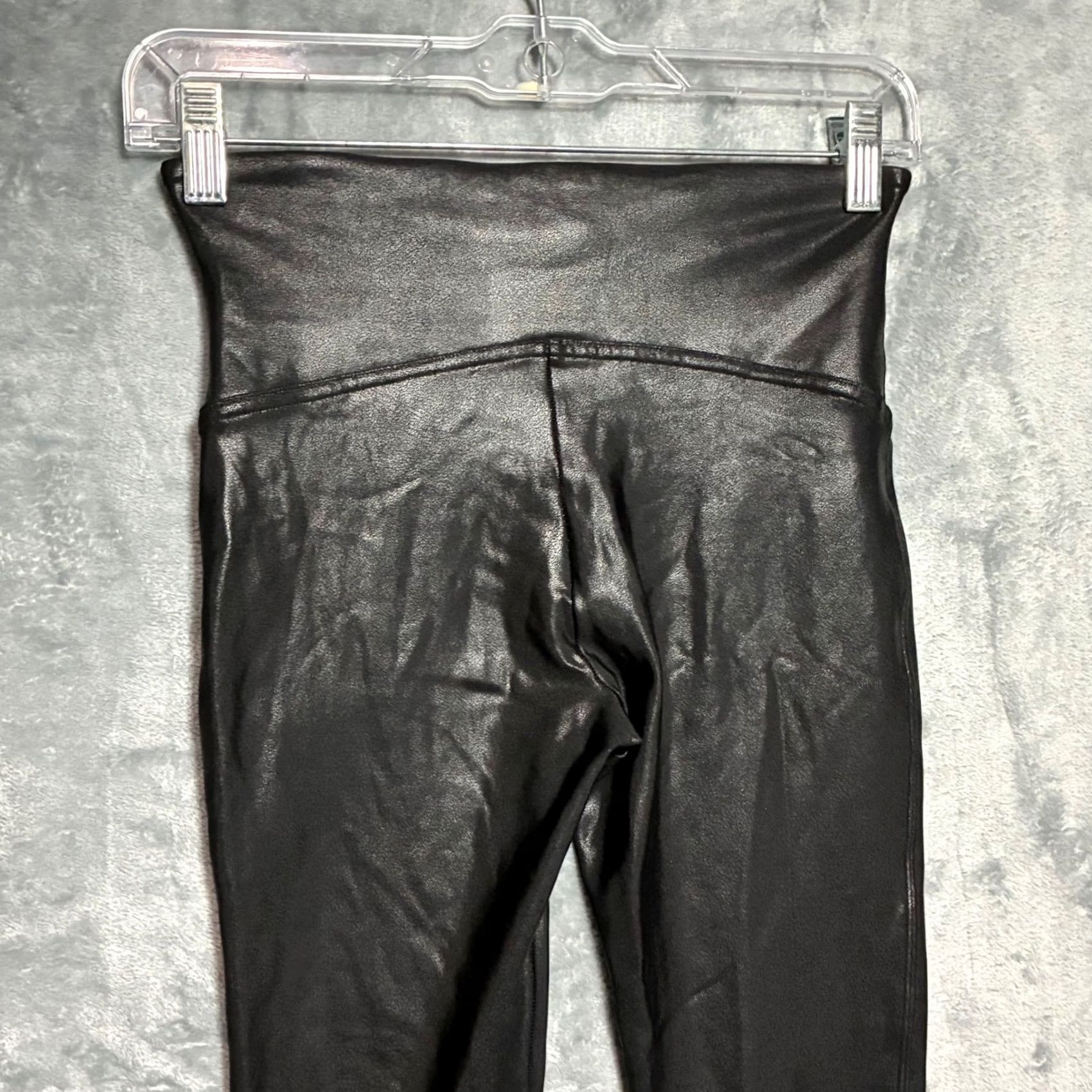 Spanx EUC SPANX Faux Leather Shine Leggings High Waist Black Women's M Size 32" / US 10 / IT 46 - 4 Thumbnail