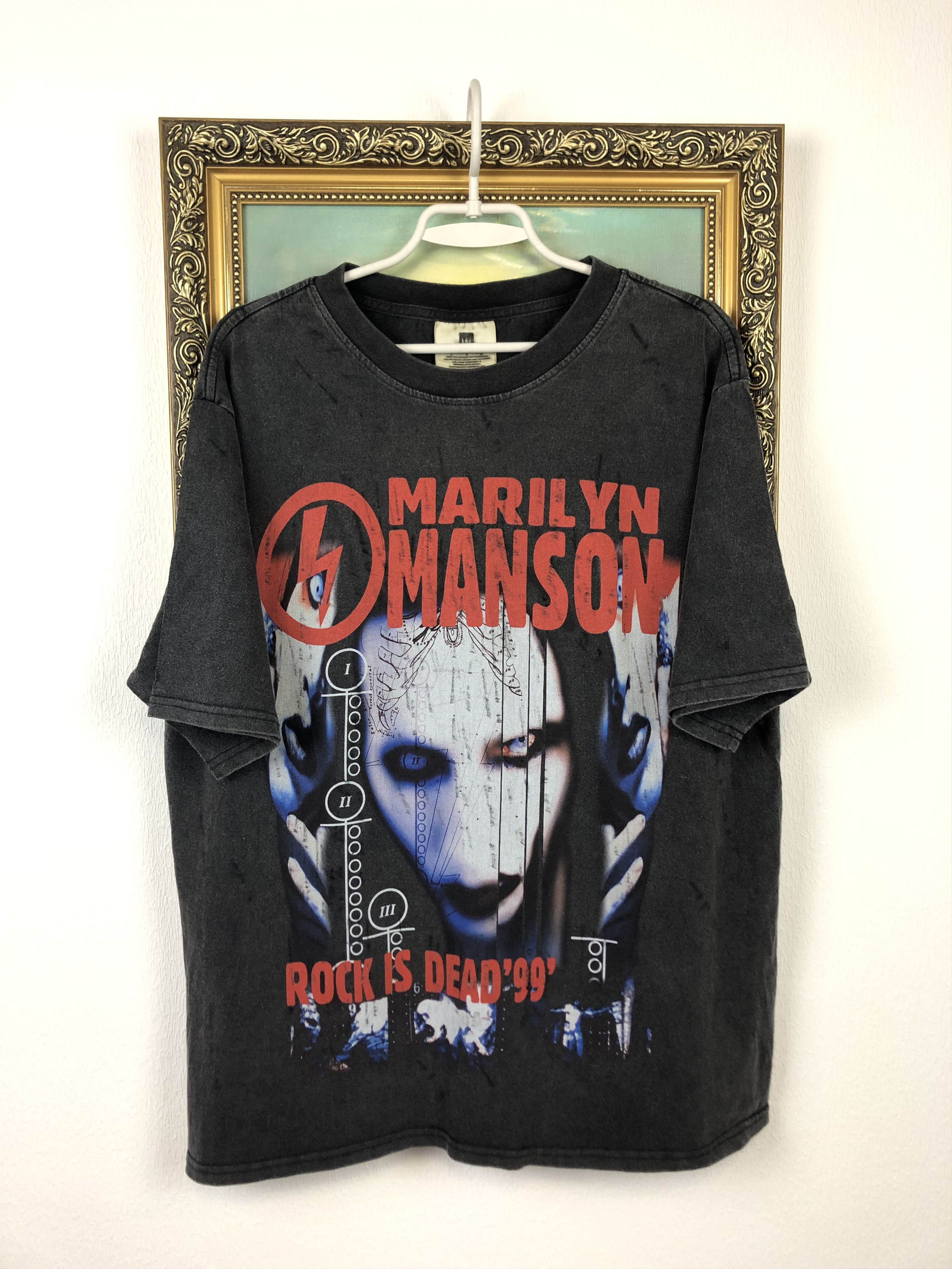 Band Tees Vintage 90's Marilyn Manson Rock Is Dead Band Tee Shirt Rare Size US L / EU 52-54 / 3 - 1 Thumbnail
