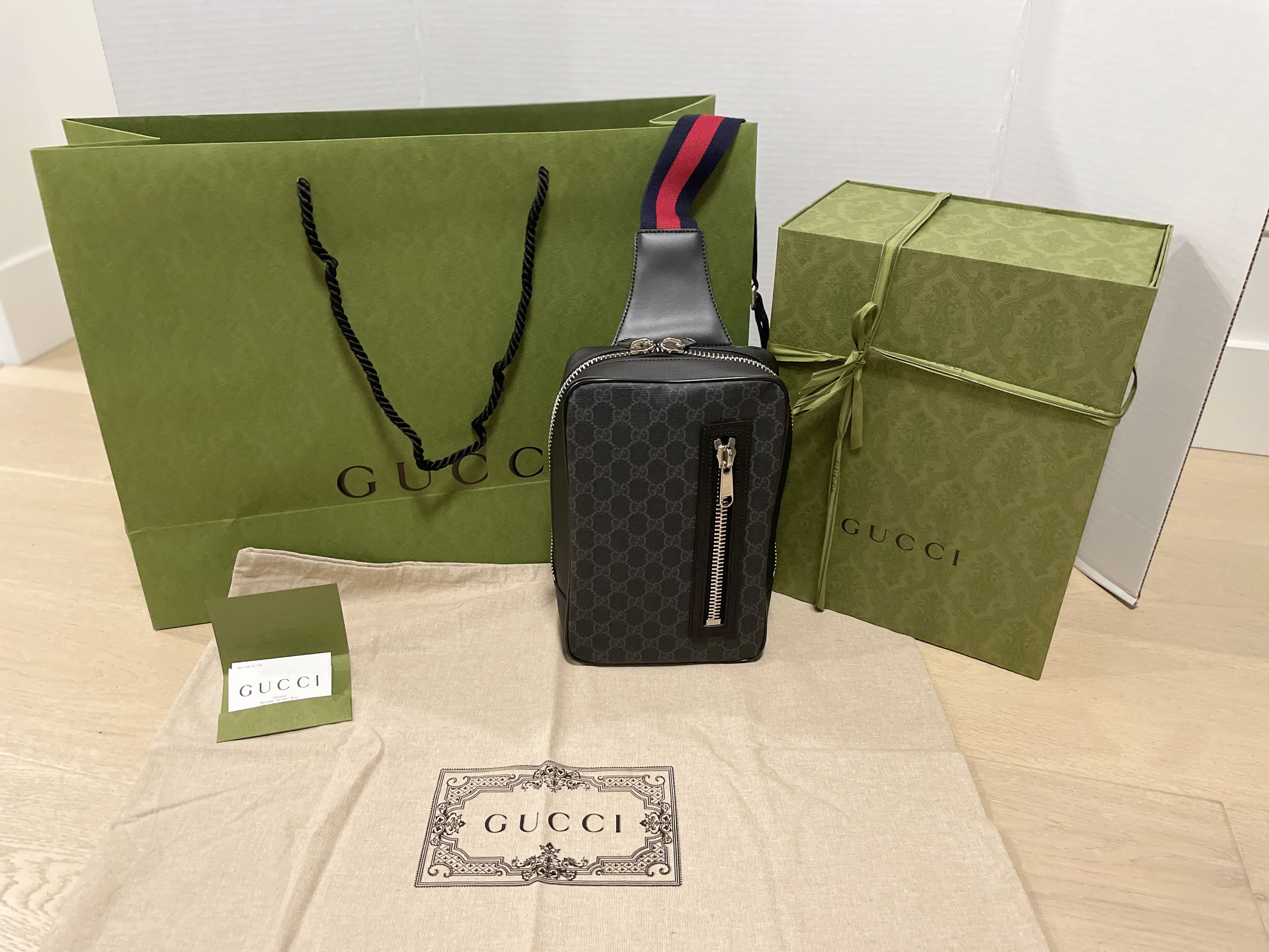 Gucci Gucci Black Sling Backpack *Authentic* Size ONE SIZE - 2 Thumbnail