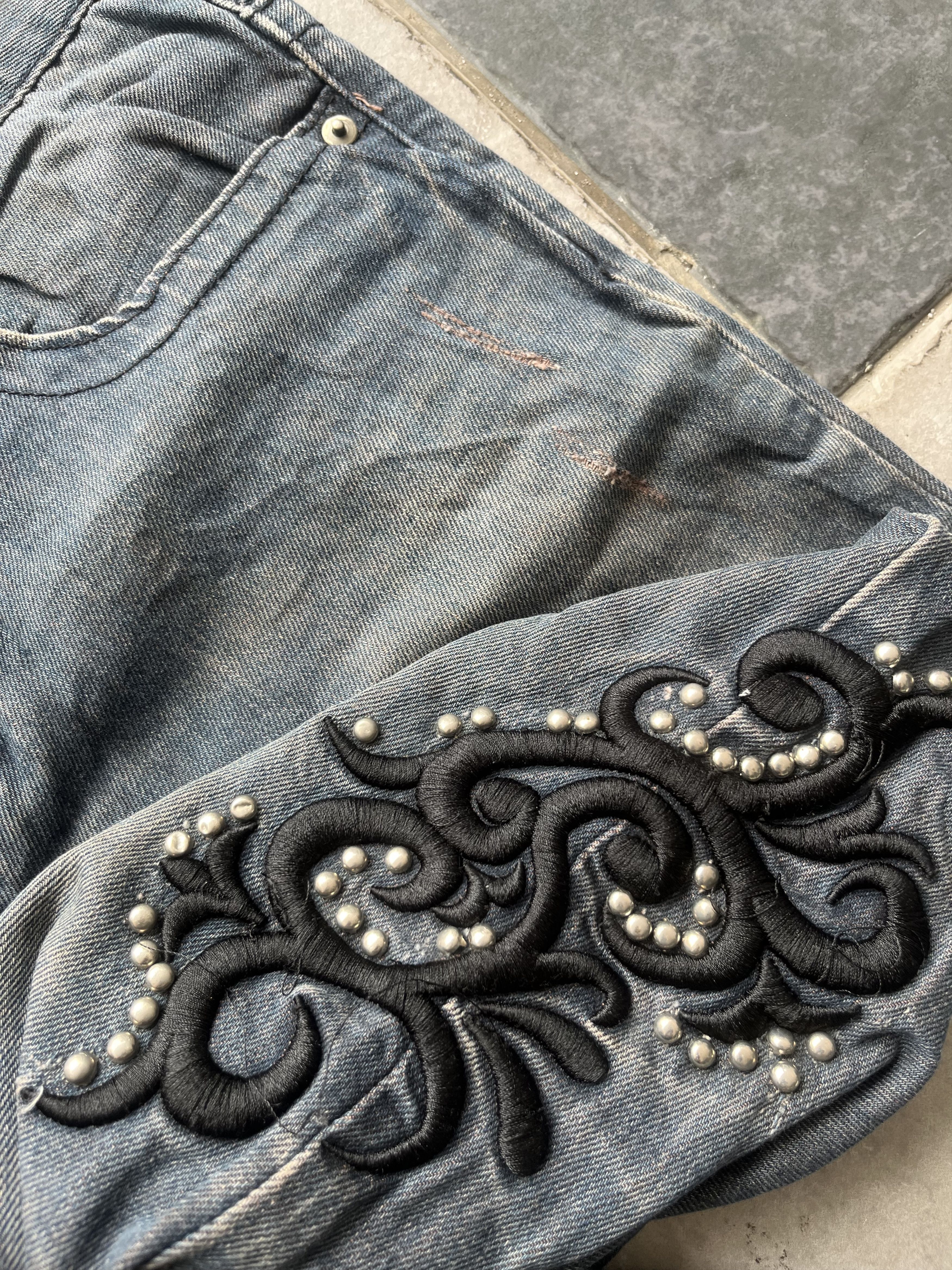 If Six Was Nine 💥rare💥philodox embroidery flare jeans Size US 32 / EU 48 - 4 Thumbnail