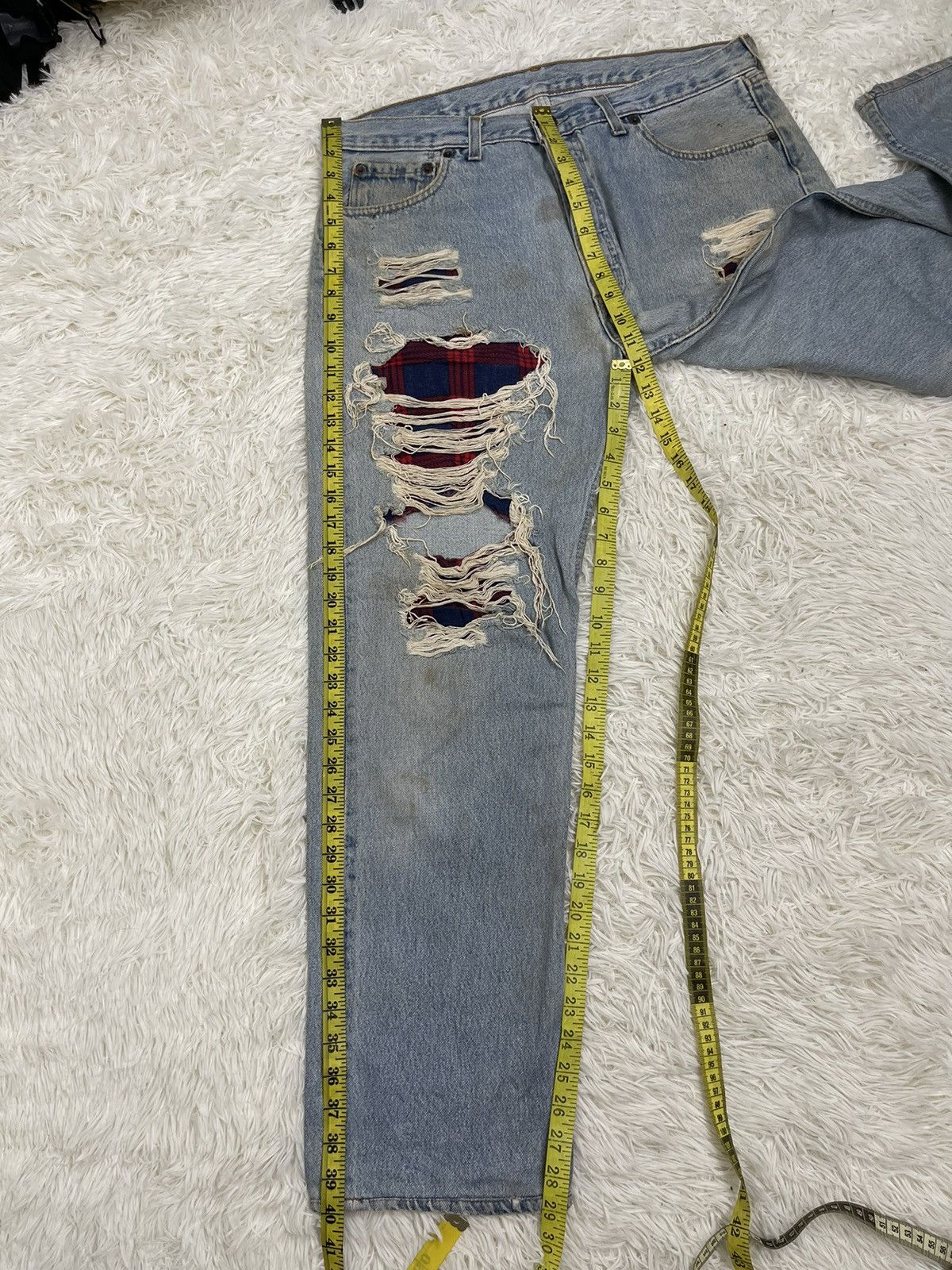 Levi's Custom distressed jeans Fashion Style Size US 35 - 18 Thumbnail