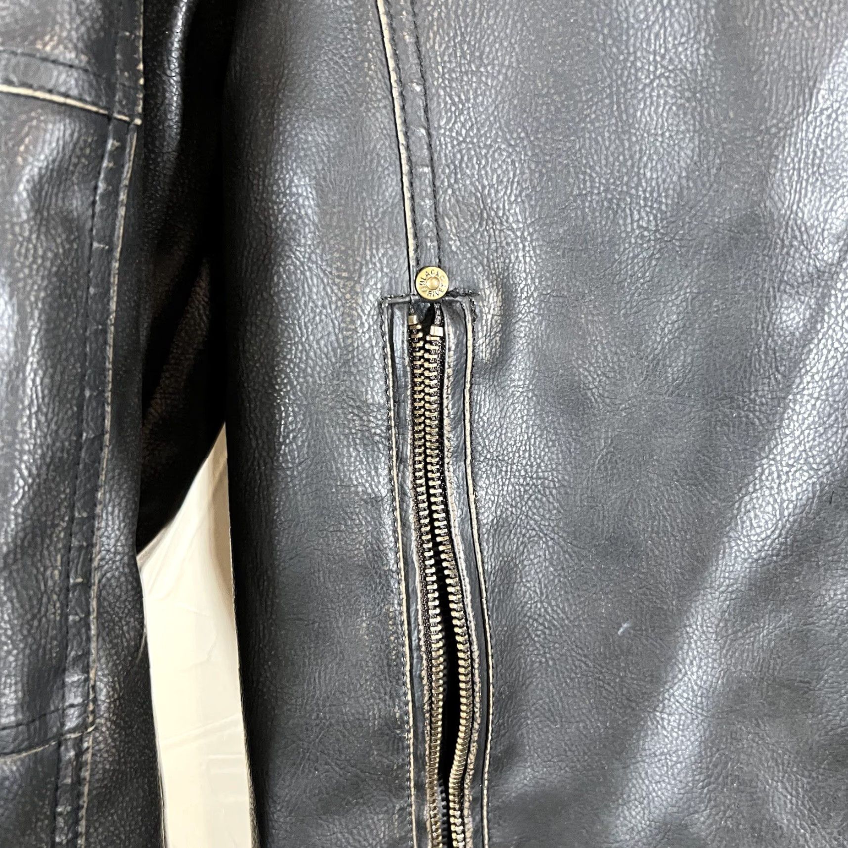 Vintage Black Rivet Jacket Motorcycle Jacket Removable Hood L Mens Black Polyester Full Zip Insulated Mid-Length Vintage No Size US L / EU 52-54 / 3 - 6 Thumbnail