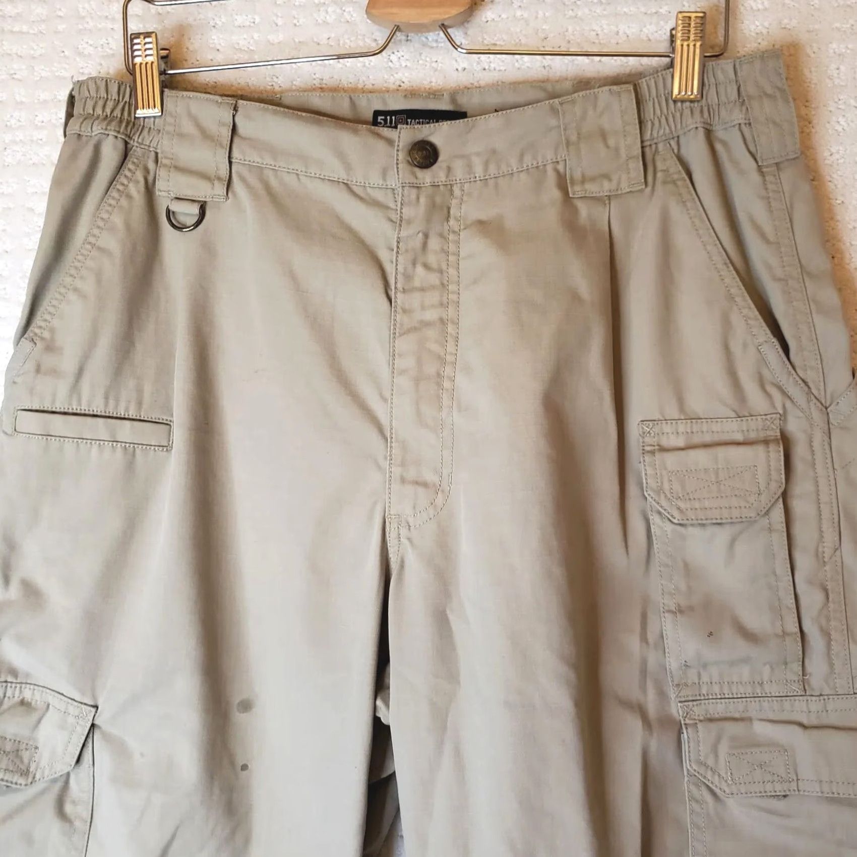 Vintage 5.11 Tactical Series Mens Pants Regular 34x34 Tan Beige Cargo Pockets Outdoor 34 Inseam Mens Reg Size US 34 / EU 50 - 5 Thumbnail