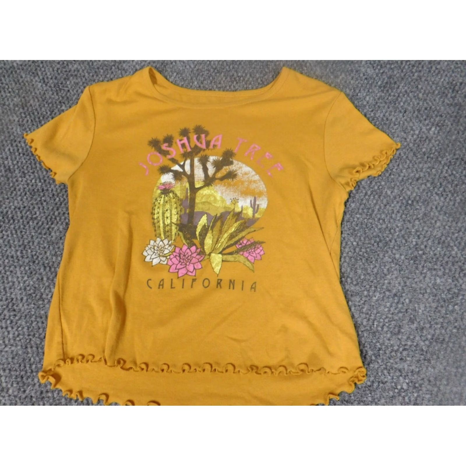 Awake NY Awake Blouse M Women Yellow Crew Neck Short Sleeve Cap Sleeve Rayon Casual California Stretch Regular Modern Basic Shirt Size M / US 6-8 / IT 42-44 - 3 Thumbnail
