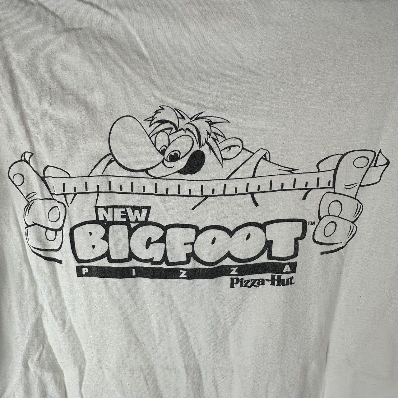Vintage Vintage 90s Pizza Hut New Bigfoot Promo T-shirt Size US L / EU 52-54 / 3 - 4 Thumbnail