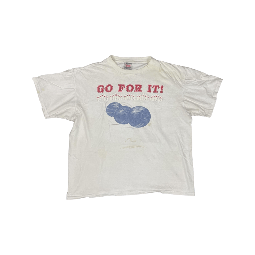 Vintage Vintage 1993 ‘Go For It!’ Bowling T-Shirt Size US XL / EU 56 / 4 - 1 Thumbnail