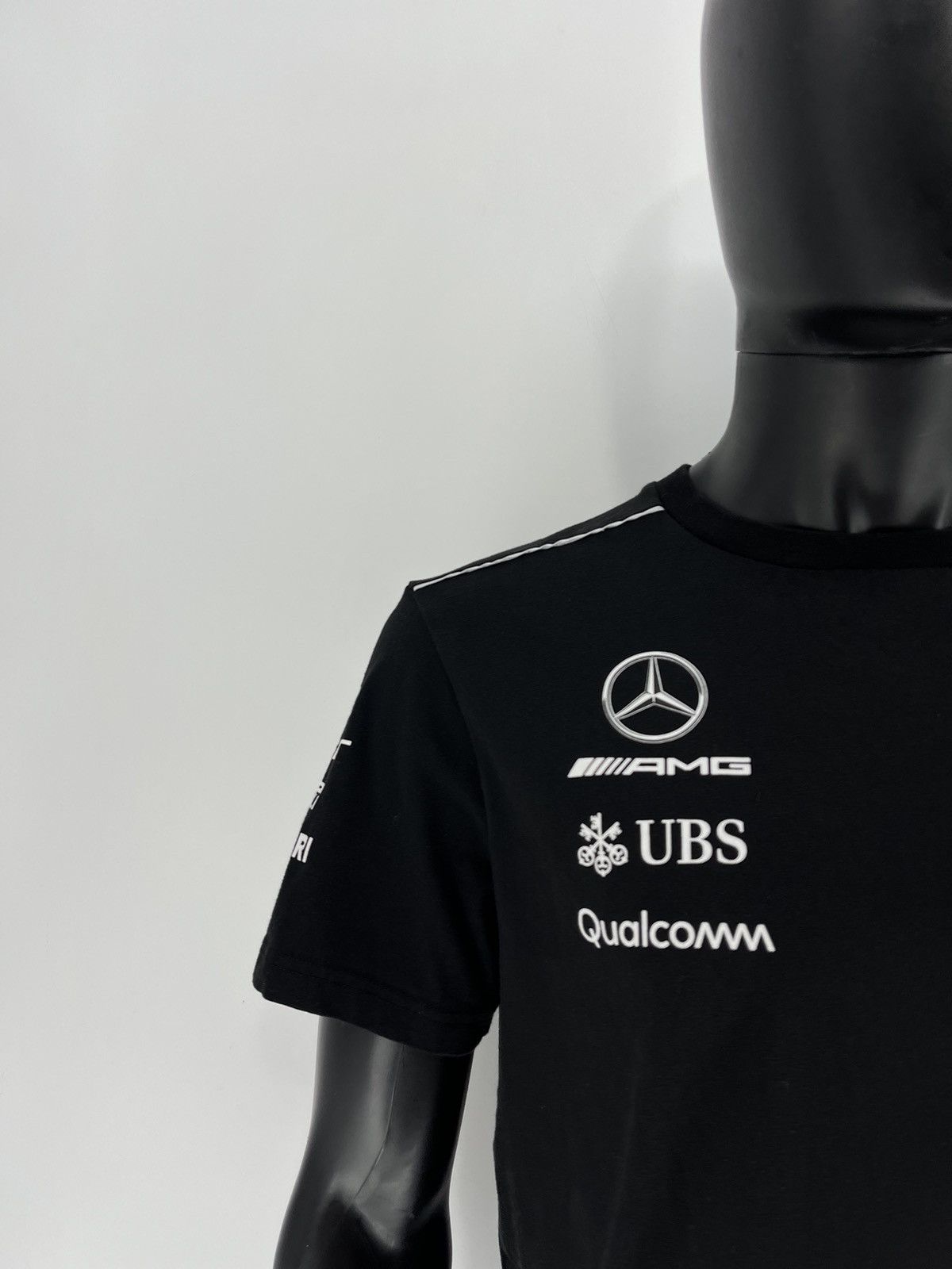 Mercedes-Benz × Vintage Vintage Mercedes Benz AMG Petronas Tommy Hilfiger Racing Tee Size US L / EU 52-54 / 3 - 6 Thumbnail