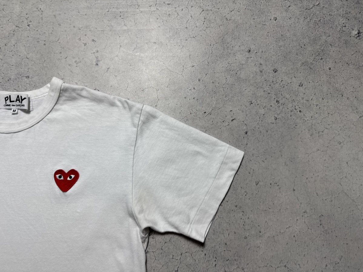 Comme des Garcons PLAY Play Comme des Garcons CDG Luxury T-Shirt Big Logo Size US M / EU 48-50 / 2 - 2 Thumbnail