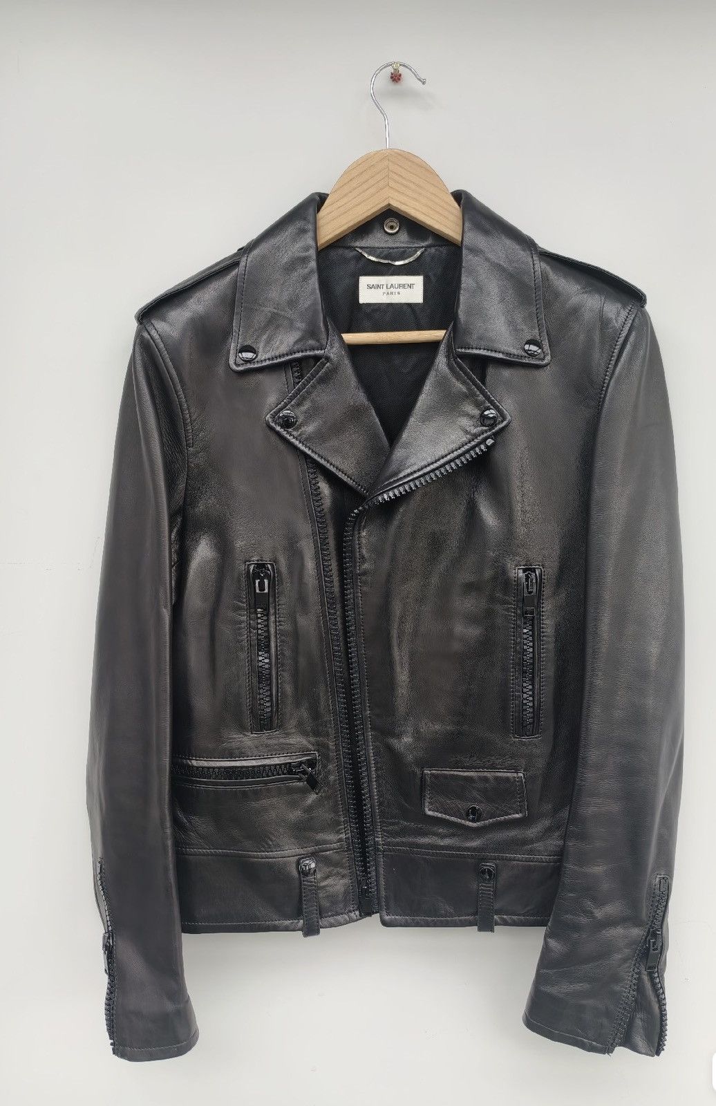 Hedi Slimane x YSL AW98 レザージャケット SaintLaurentNation on Instagram: “Featured: @thomvelde