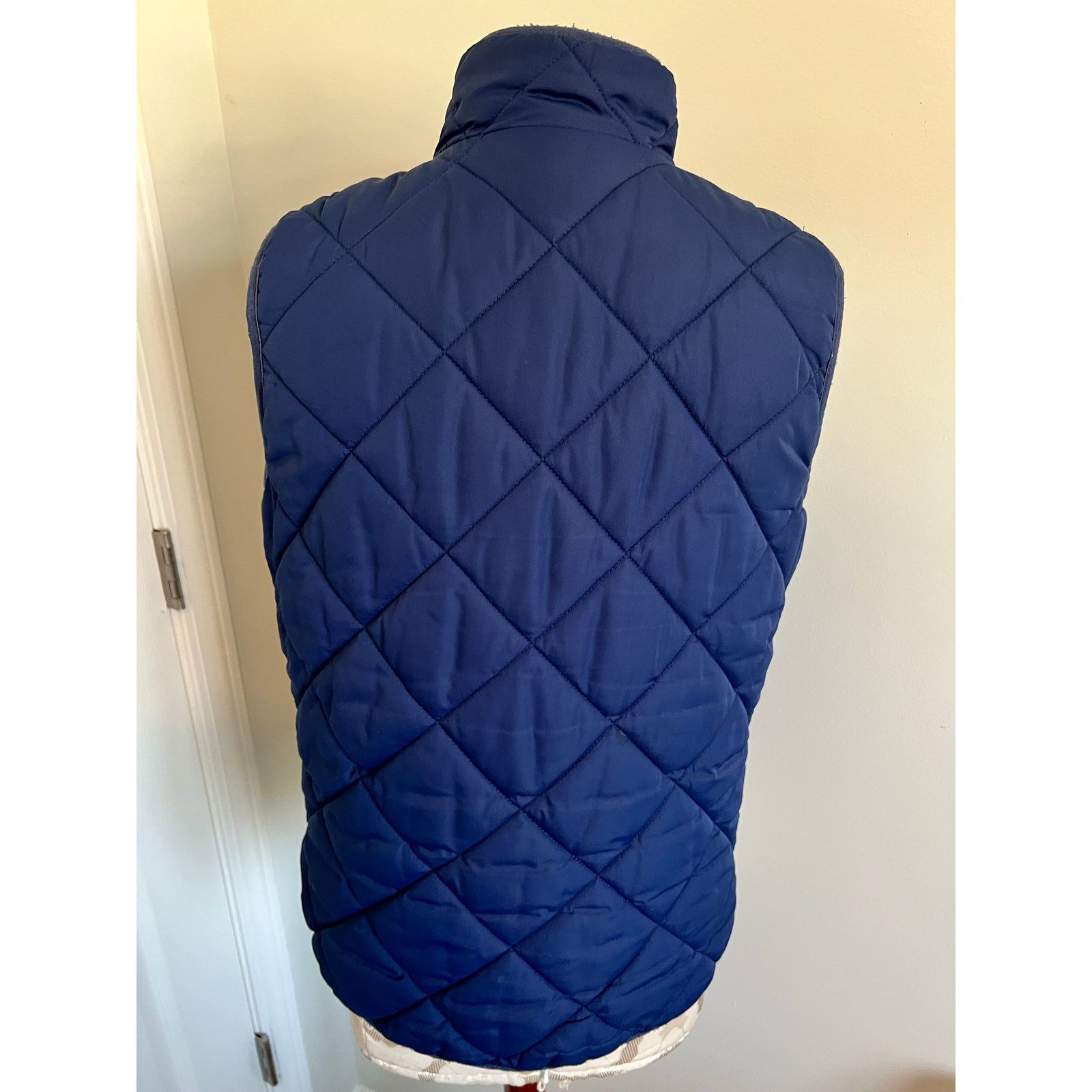 J.Crew J.Crew Full Zip Puffer Sleeveless Vest Medium Size M / US 6-8 / IT 42-44 - 4 Thumbnail