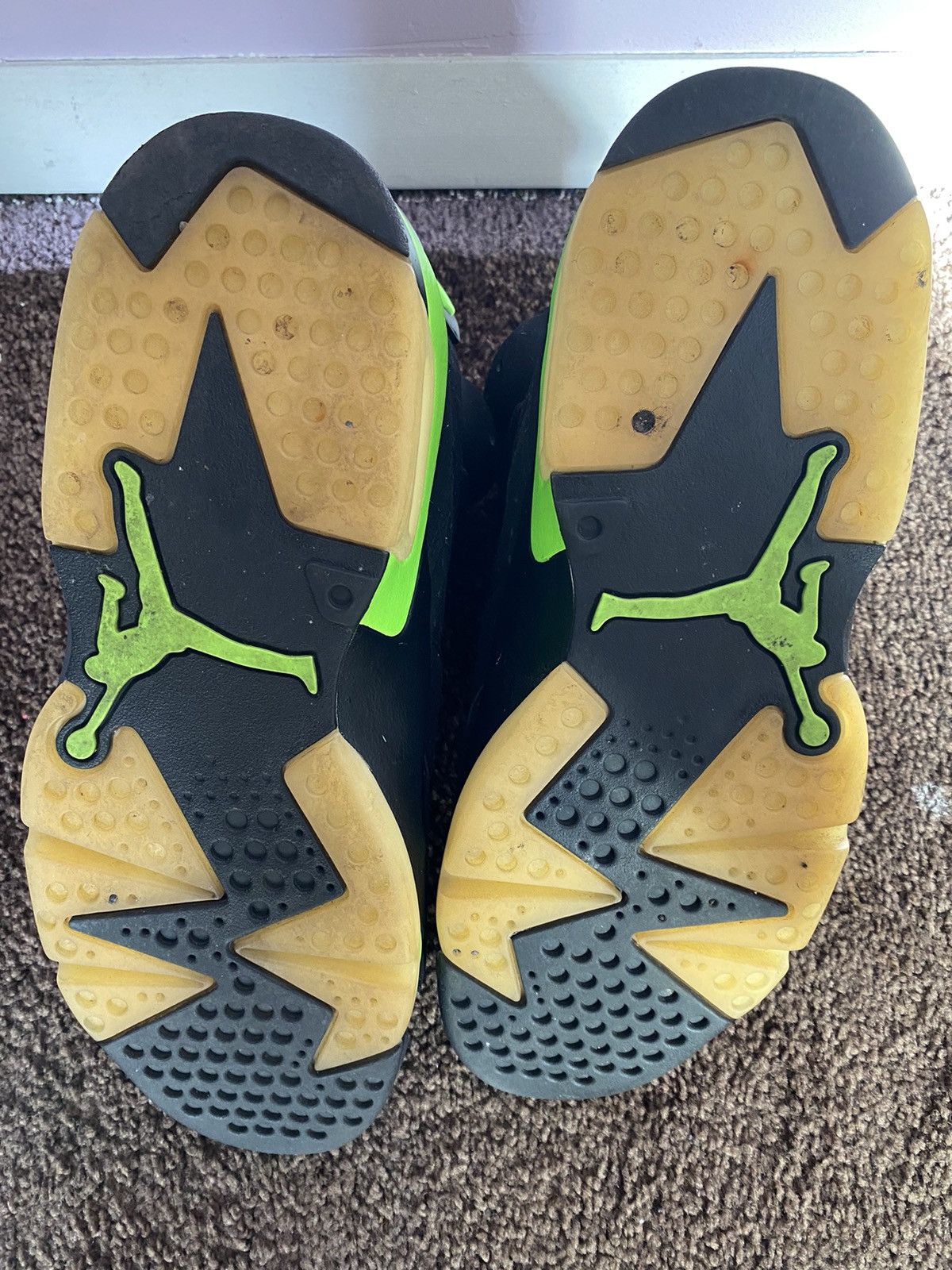 Jordan 6s Slime Green