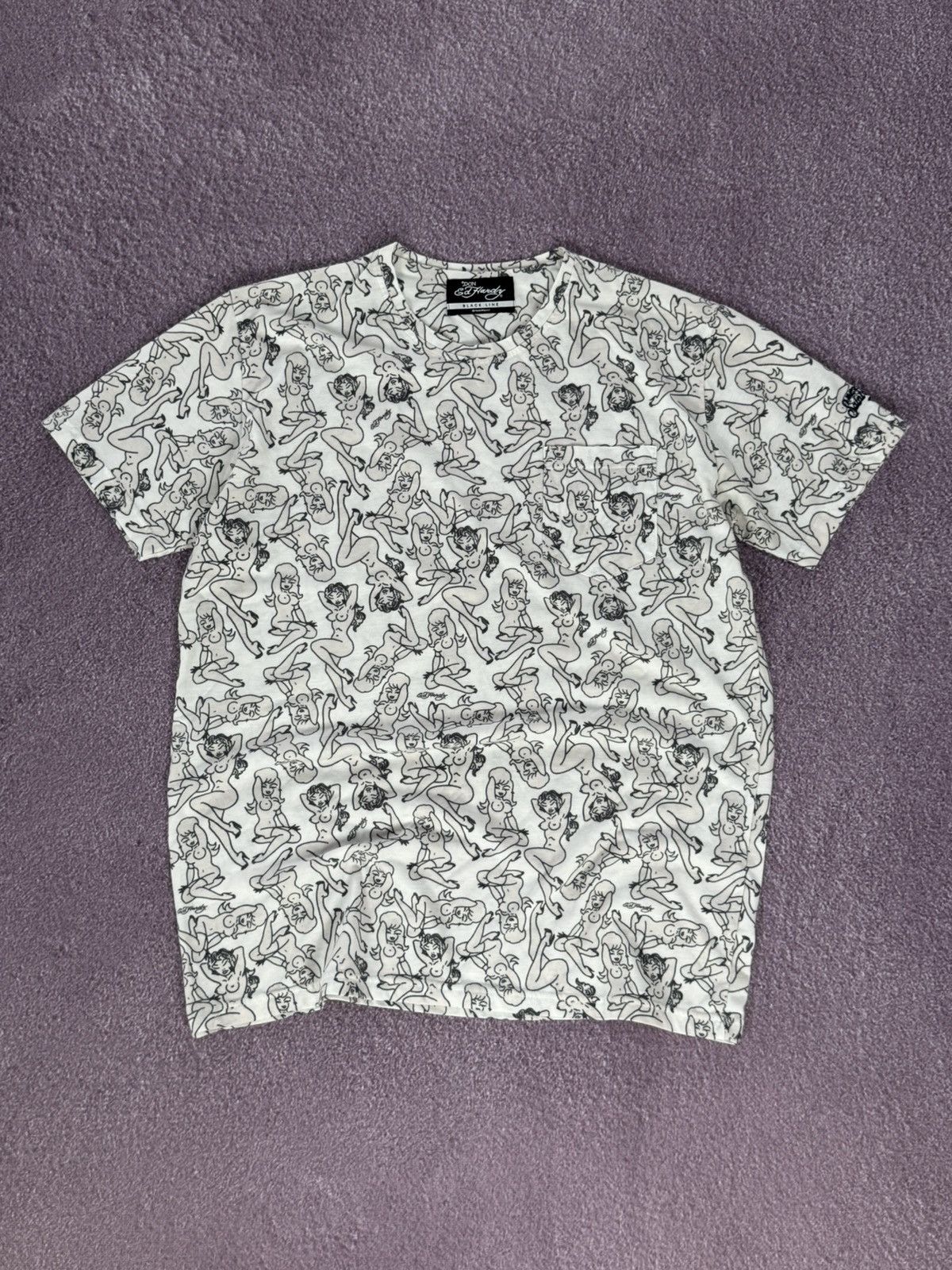 Ed Hardy Ed Hardy 00s Overpint Crazy “Sexy Girl” Graphic T-Shirt Size US S / EU 44-46 / 1 - 1 Thumbnail