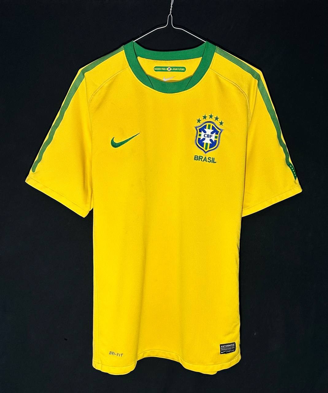 Nike BRAZIL 2010 - 2011 home FOOTBALL Shirt soccer jersey NIKE Size US M / EU 48-50 / 2 - 1 Thumbnail