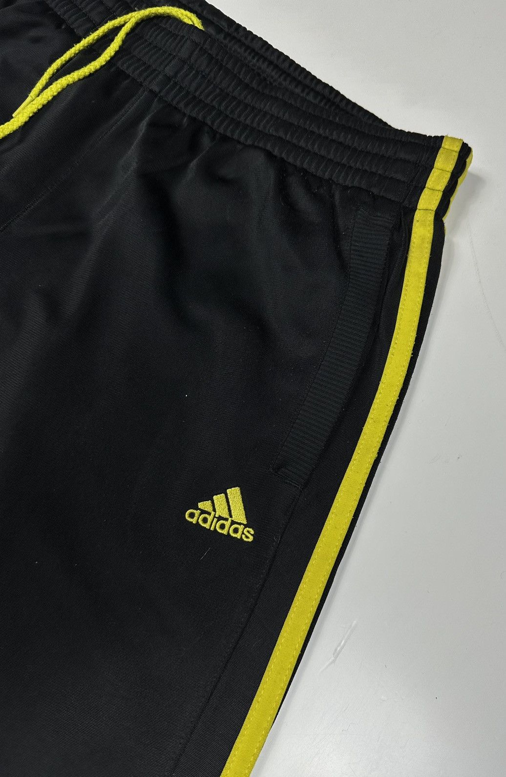 Adidas Vintage Adidas Tracks Pants Size US 34 / EU 50 - 7 Thumbnail