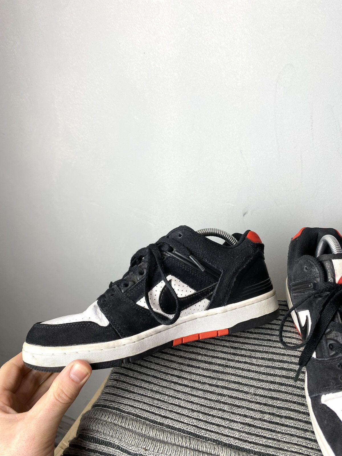 Nike Nike Sb Air Force 2 Low Sneakers Supreme Dunk Air Jordan 1 Size US 8 / EU 41 - 8 Thumbnail