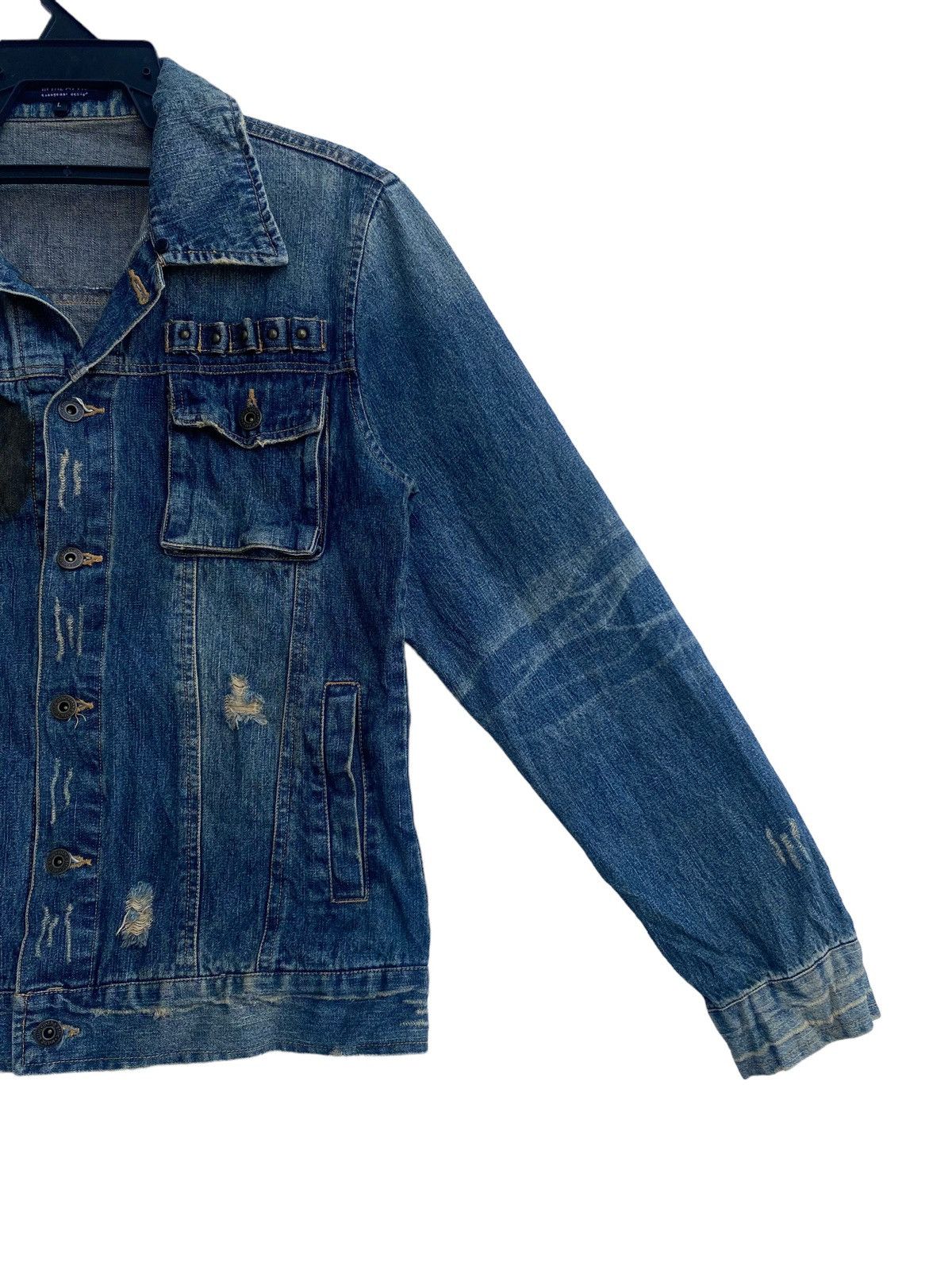 In The Attic × Japanese Brand In The Attic cyberpunk denim trucker distressed design Size L / US 10 / IT 46 - 3 Thumbnail