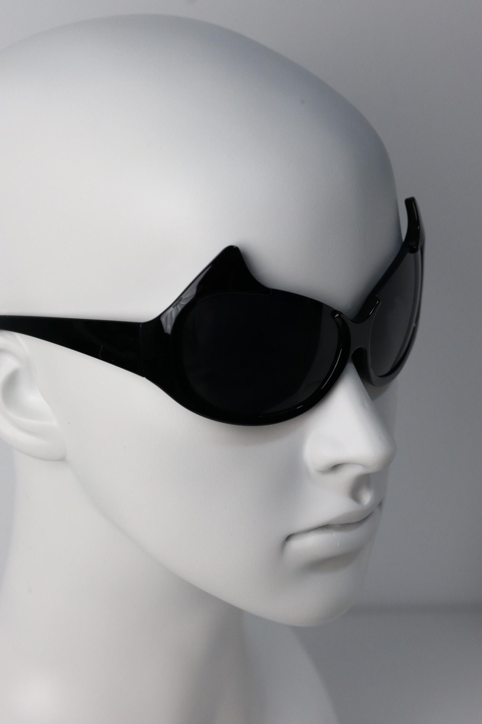 Other Y2k Avant Garde Futuristic Little Devil Black Sunglasses OS Size ONE SIZE - 5 Thumbnail