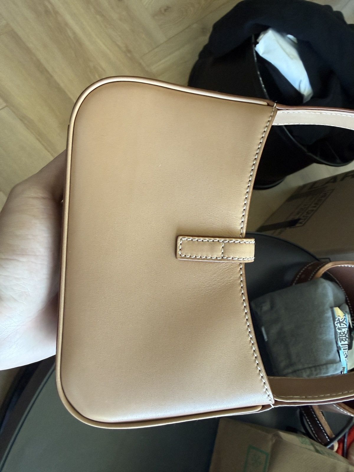 Yves Saint Laurent Saint Laurent (YSL) Le 5 à 7 Mini Hobo Bag Size ONE SIZE - 9 Thumbnail